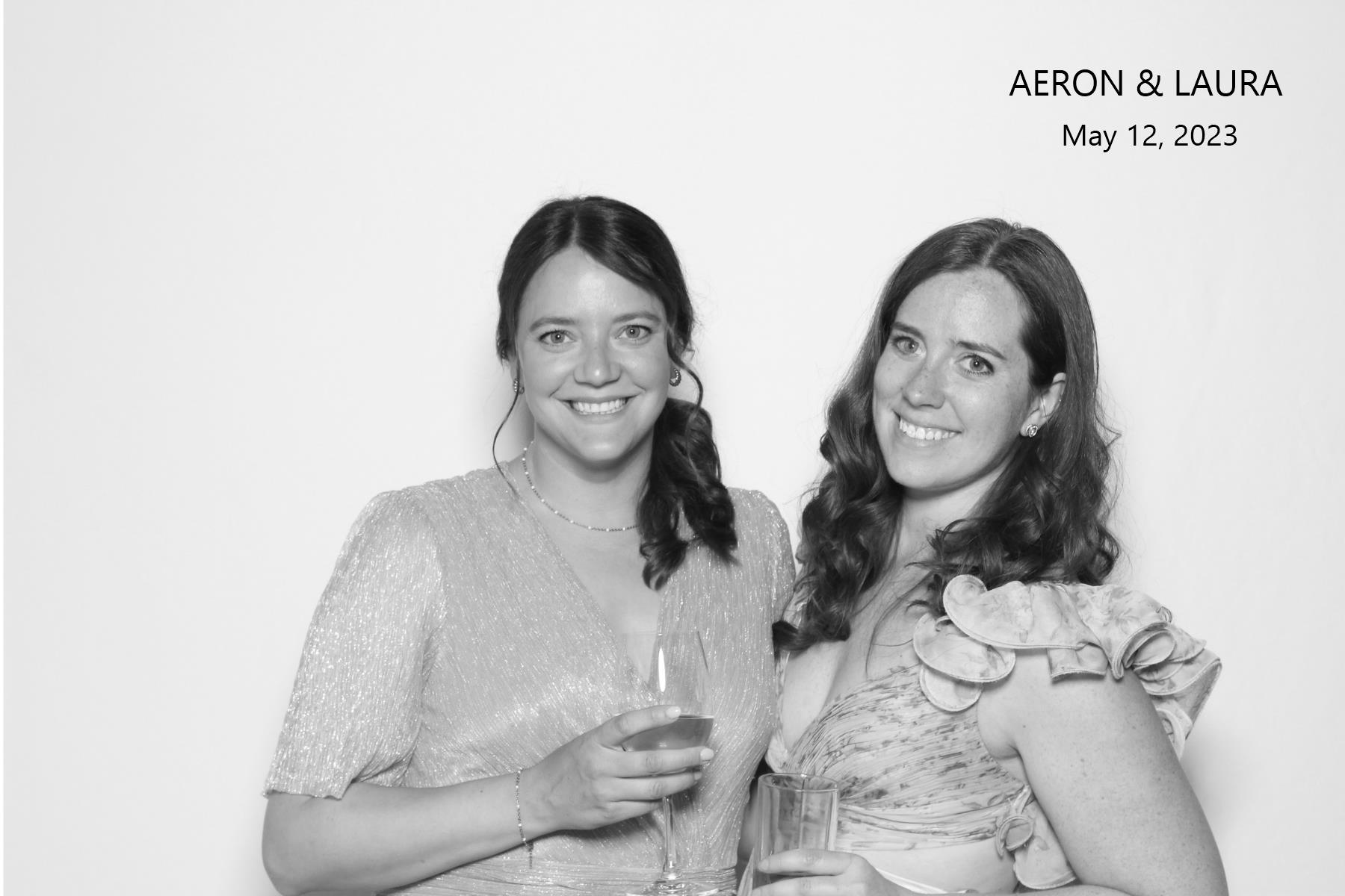 Aeron & Laura | View more photos from the event at gallery.myselfiemirror.ca/u/romanmyselfiemirrorca/Aeron-Laura