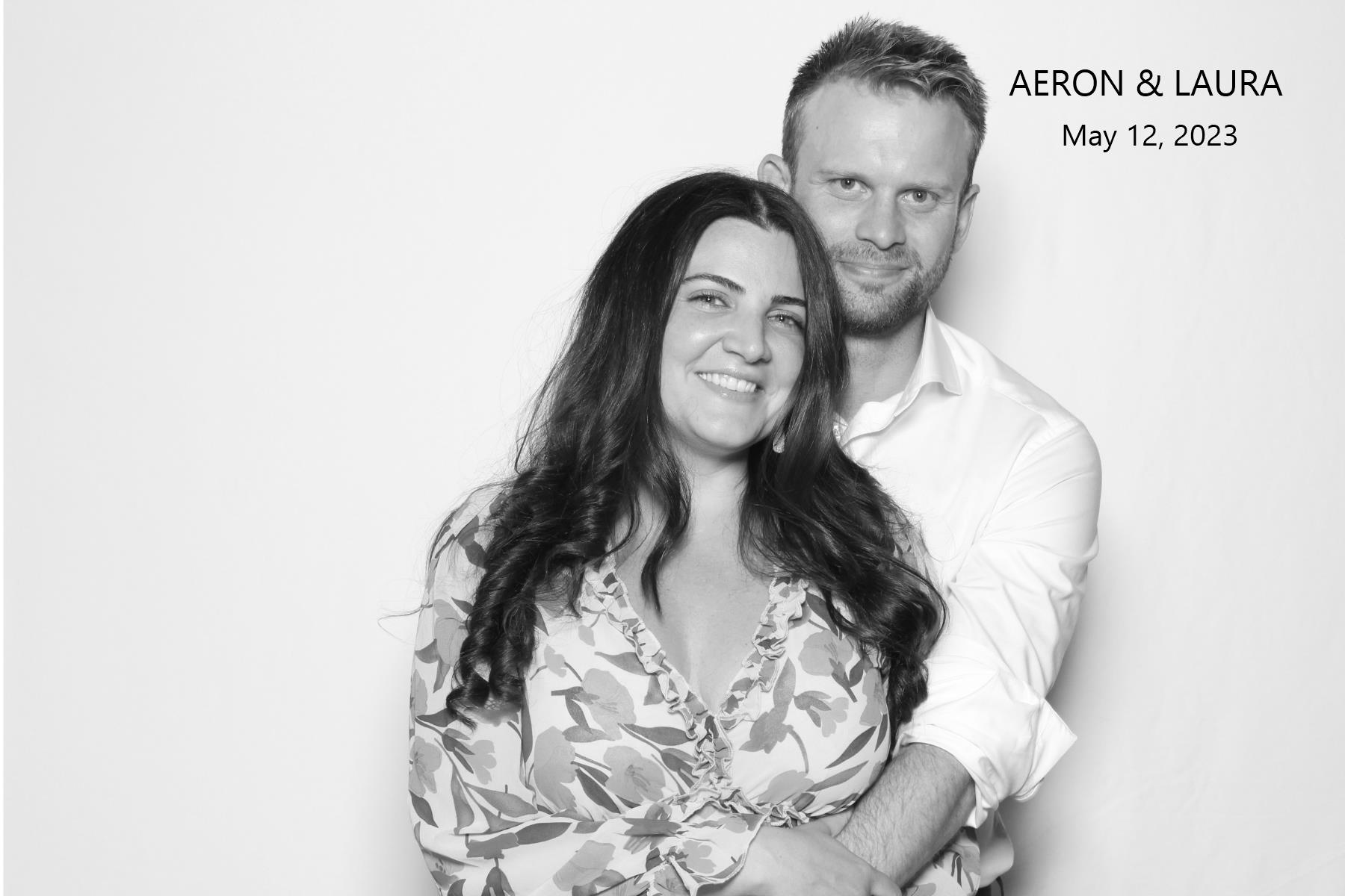 Aeron & Laura | View more photos from the event at gallery.myselfiemirror.ca/u/romanmyselfiemirrorca/Aeron-Laura