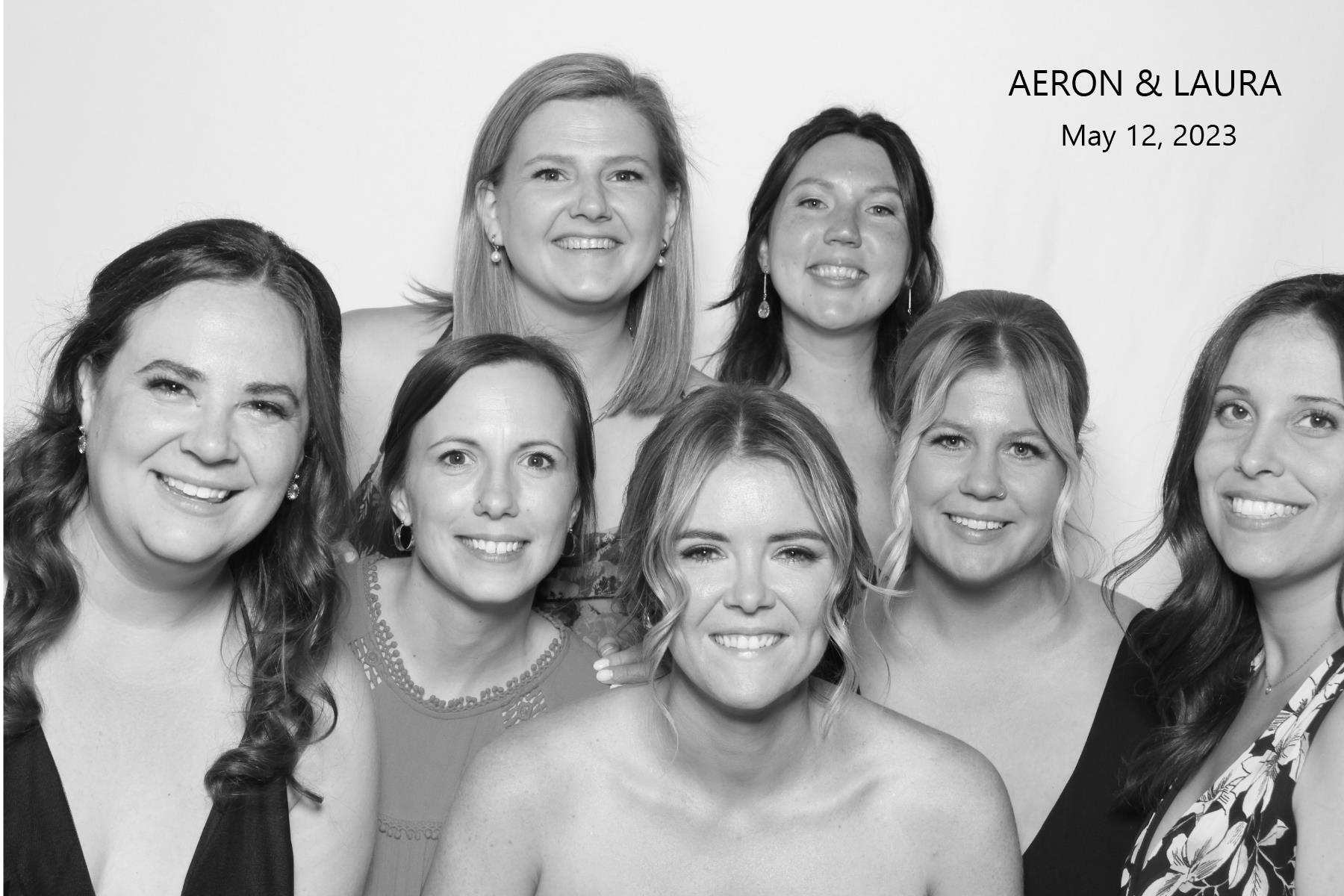 Aeron & Laura | View more photos from the event at gallery.myselfiemirror.ca/u/romanmyselfiemirrorca/Aeron-Laura