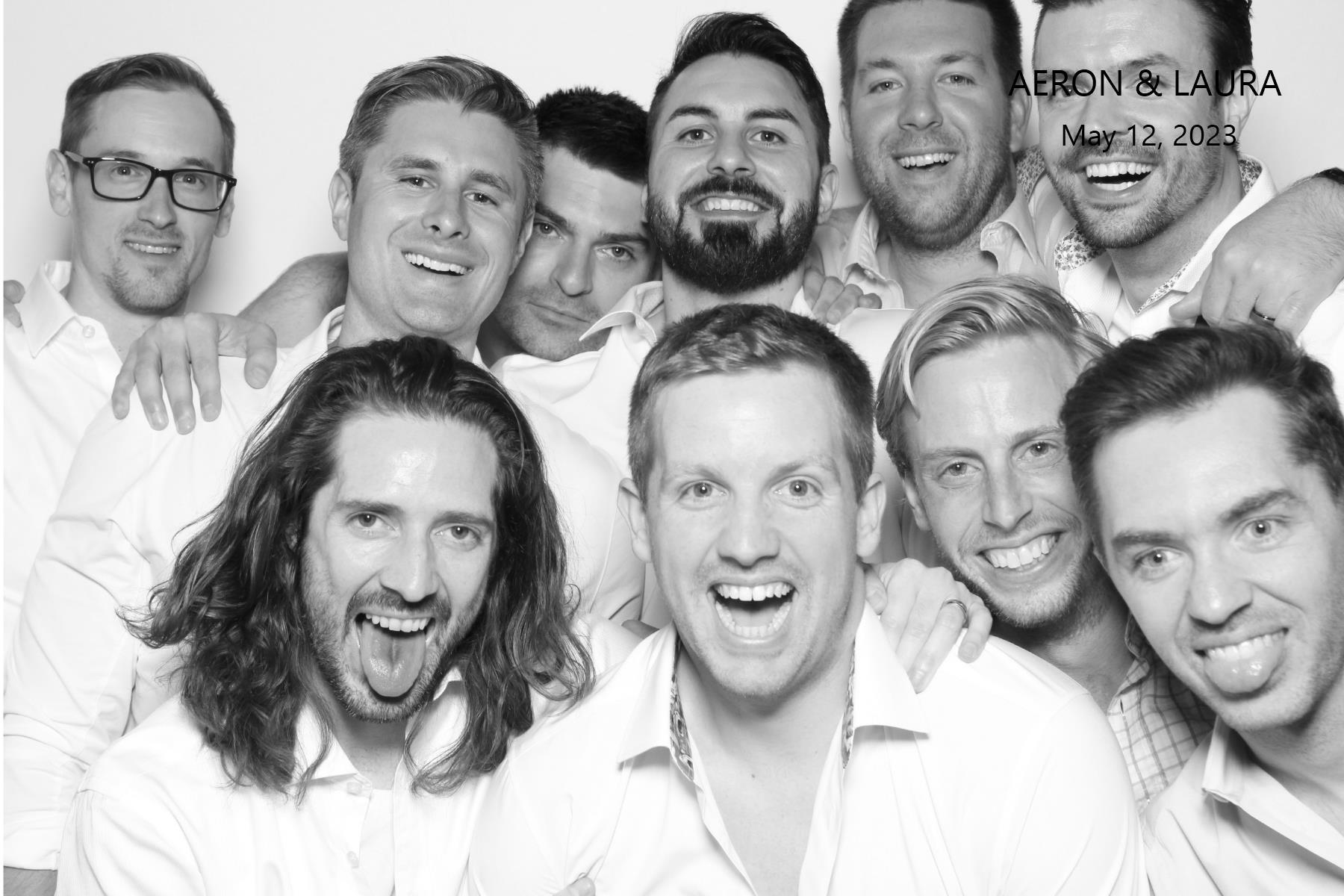 Aeron & Laura | View more photos from the event at gallery.myselfiemirror.ca/u/romanmyselfiemirrorca/Aeron-Laura