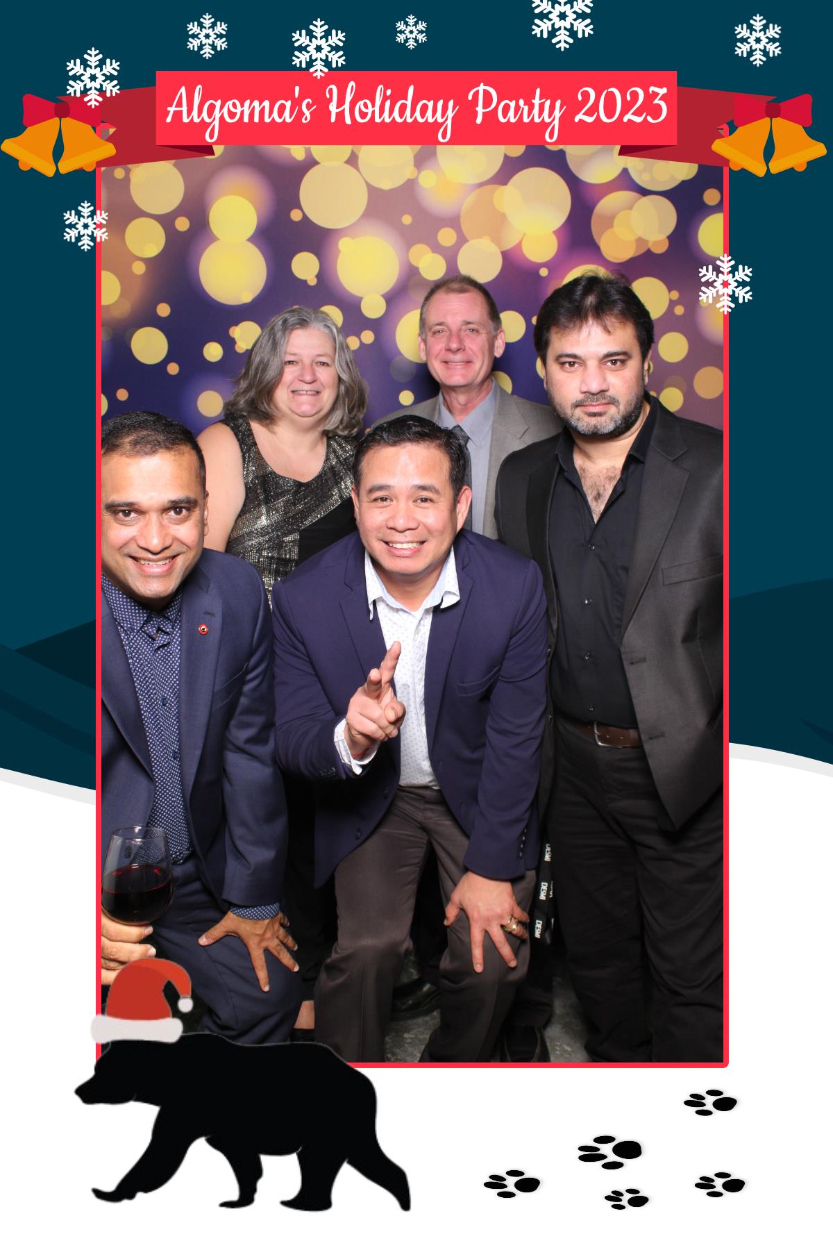 Algoma's Holiday Party 2023 | View more photos from the event at gallery.myselfiemirror.ca/u/romanmyselfiemirrorca/Algomas-Holiday-Party-2023