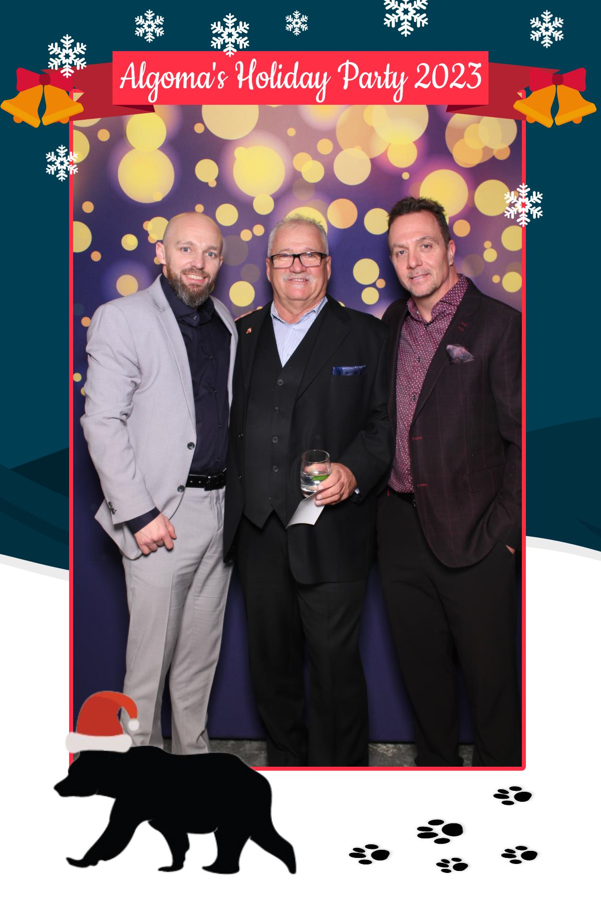 Algoma's Holiday Party 2023 | View more photos from the event at gallery.myselfiemirror.ca/u/romanmyselfiemirrorca/Algomas-Holiday-Party-2023