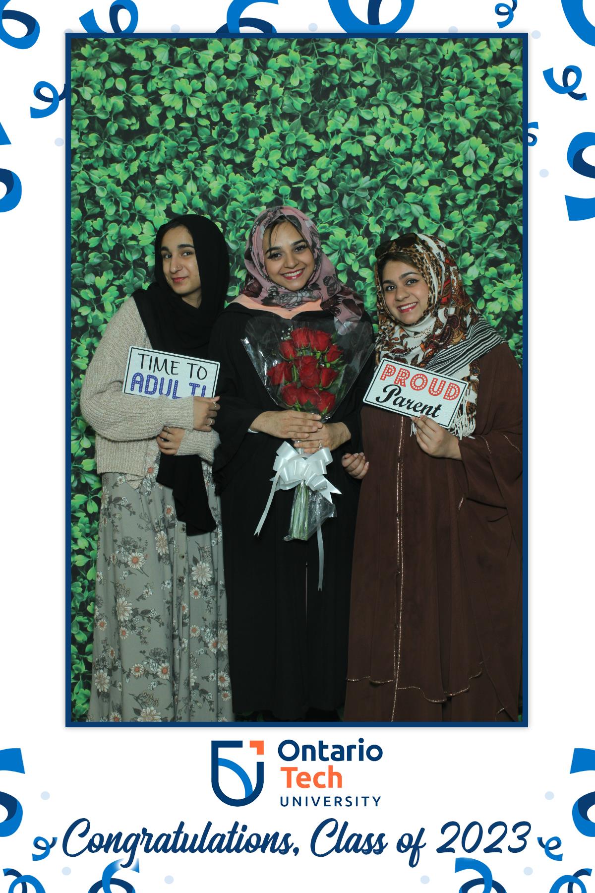 Annual Convocation | View more photos from the event at gallery.myselfiemirror.ca/u/romanmyselfiemirrorca/Annual-Convocation