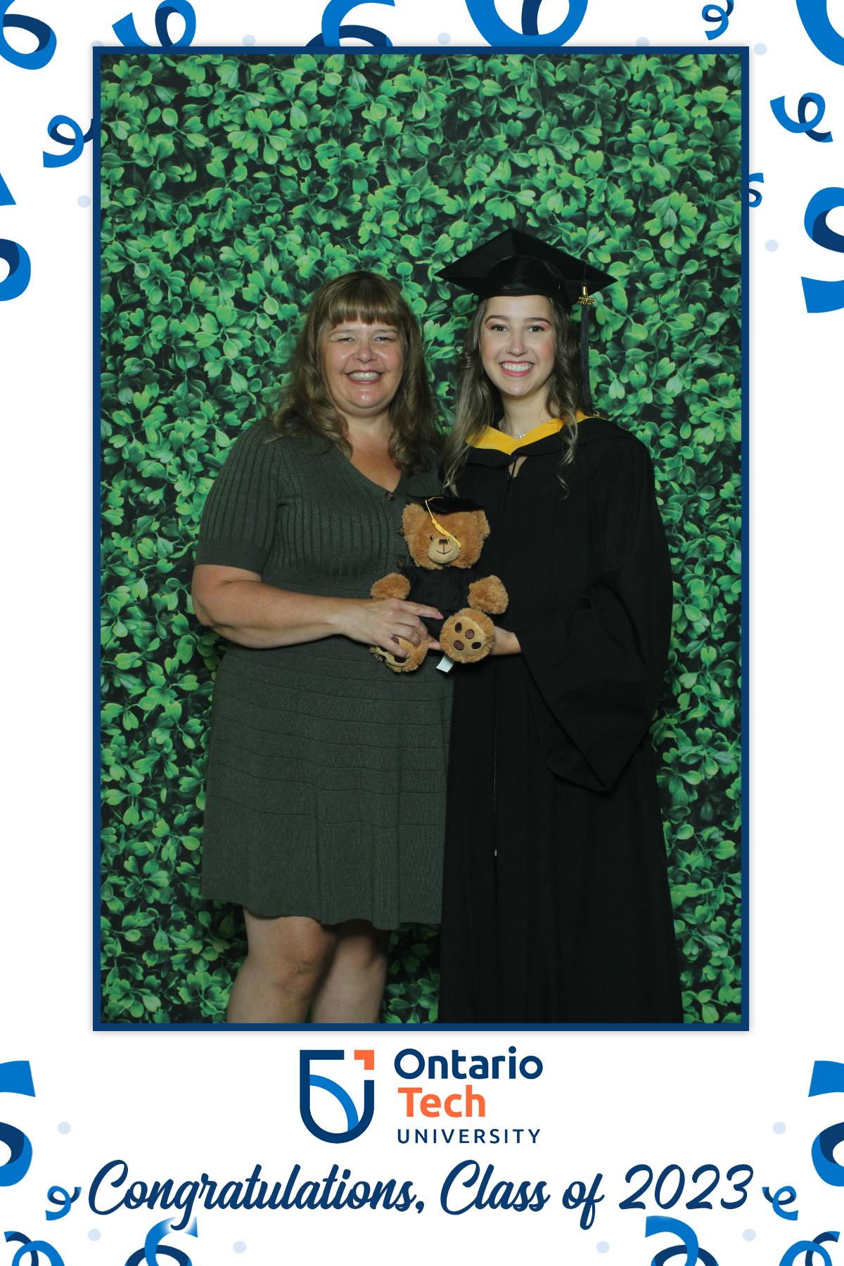 Annual Convocation | View more photos from the event at gallery.myselfiemirror.ca/u/romanmyselfiemirrorca/Annual-Convocation