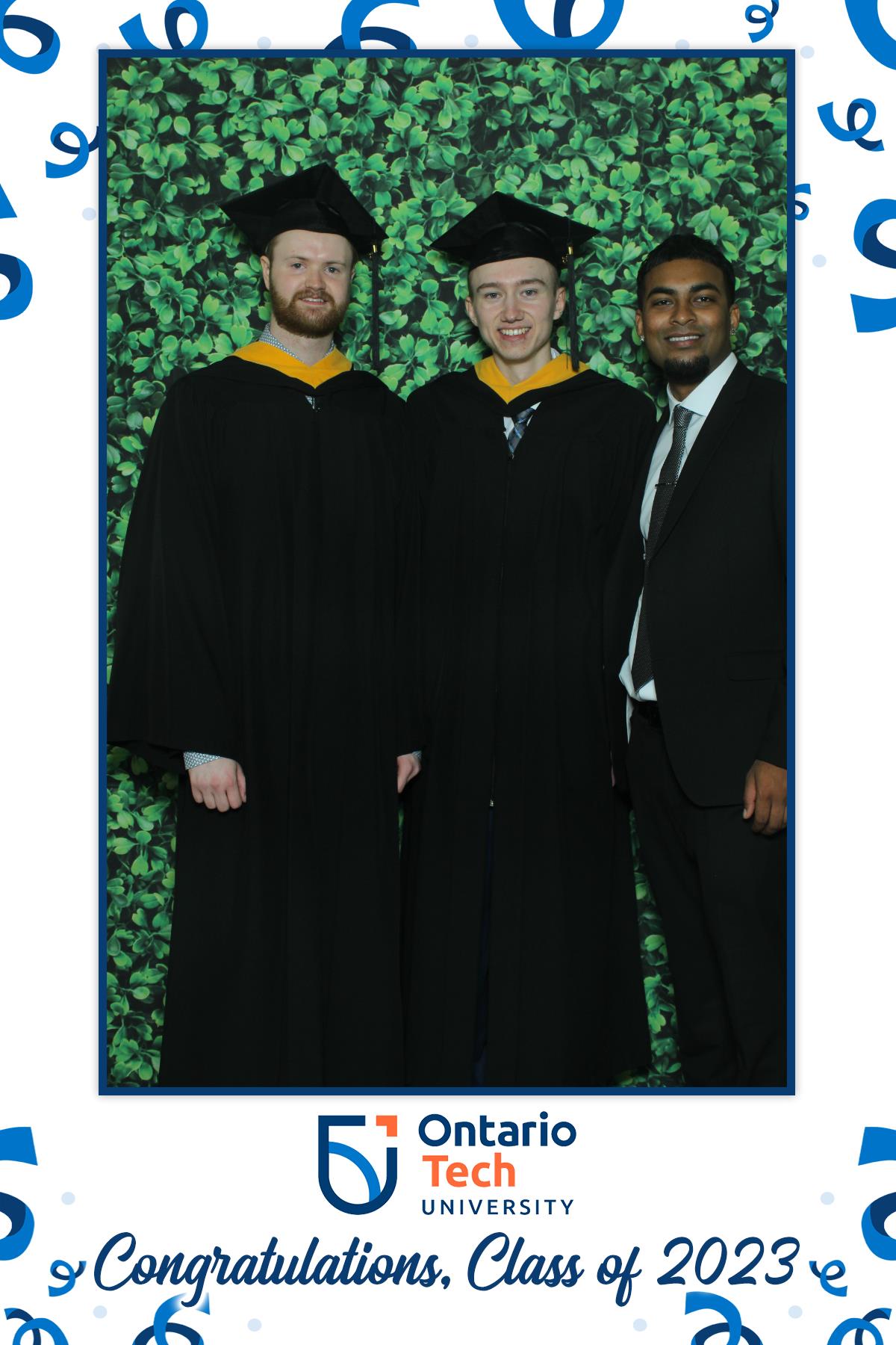 Annual Convocation | View more photos from the event at gallery.myselfiemirror.ca/u/romanmyselfiemirrorca/Annual-Convocation