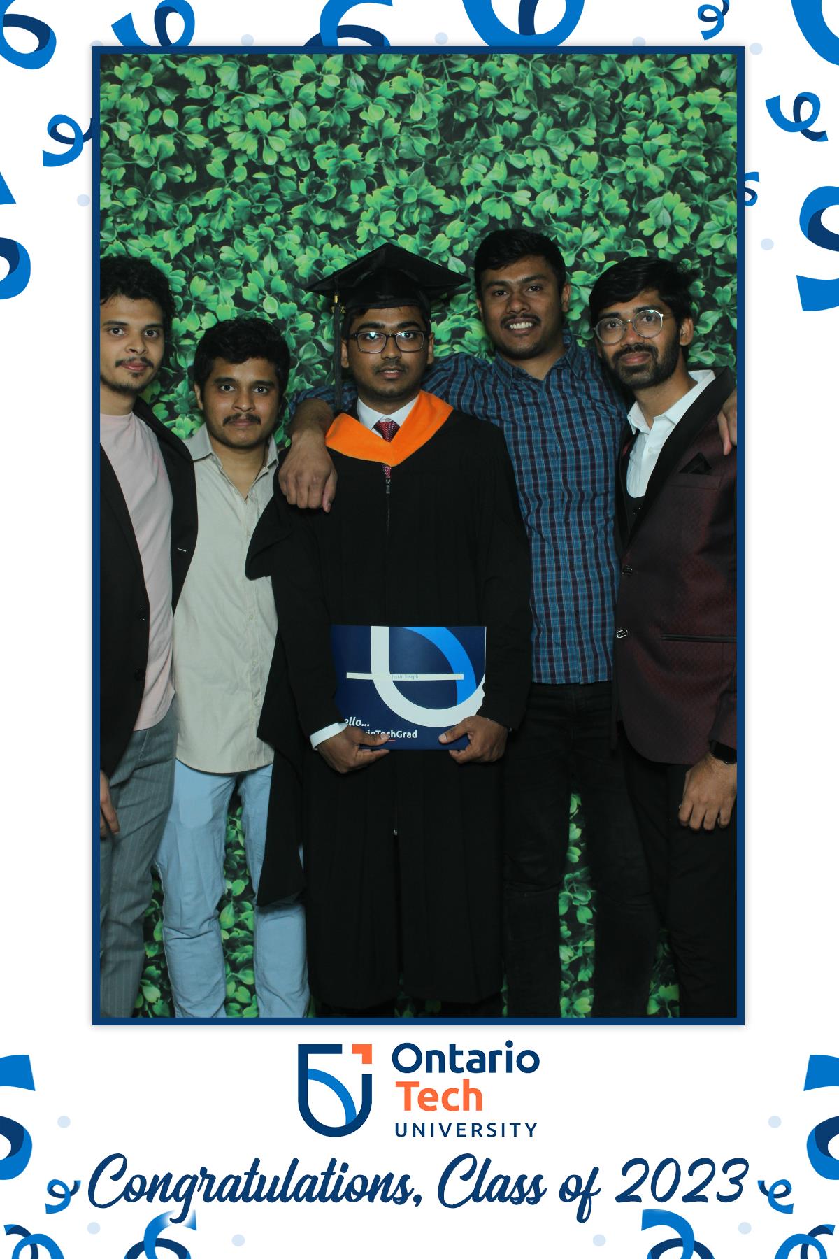 Annual Convocation | View more photos from the event at gallery.myselfiemirror.ca/u/romanmyselfiemirrorca/Annual-Convocation