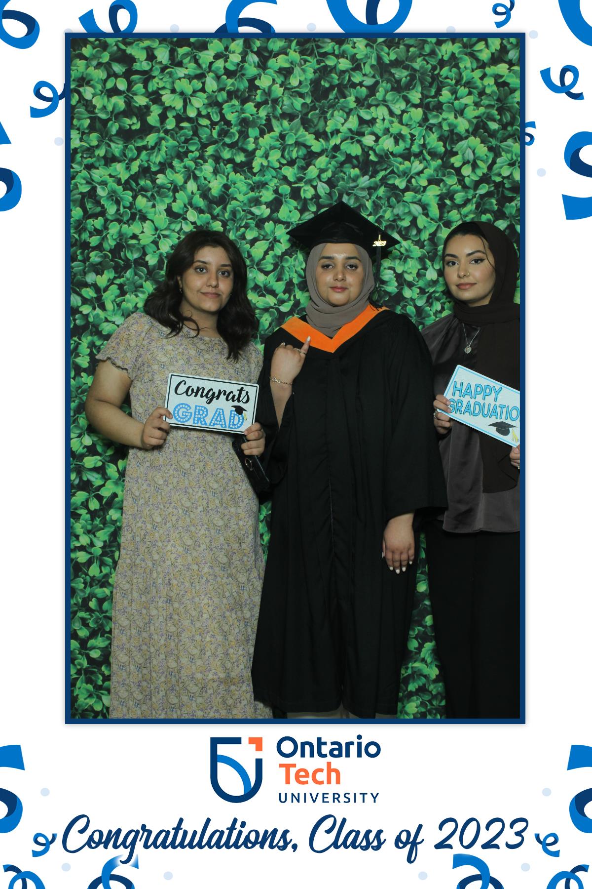 Annual Convocation | View more photos from the event at gallery.myselfiemirror.ca/u/romanmyselfiemirrorca/Annual-Convocation