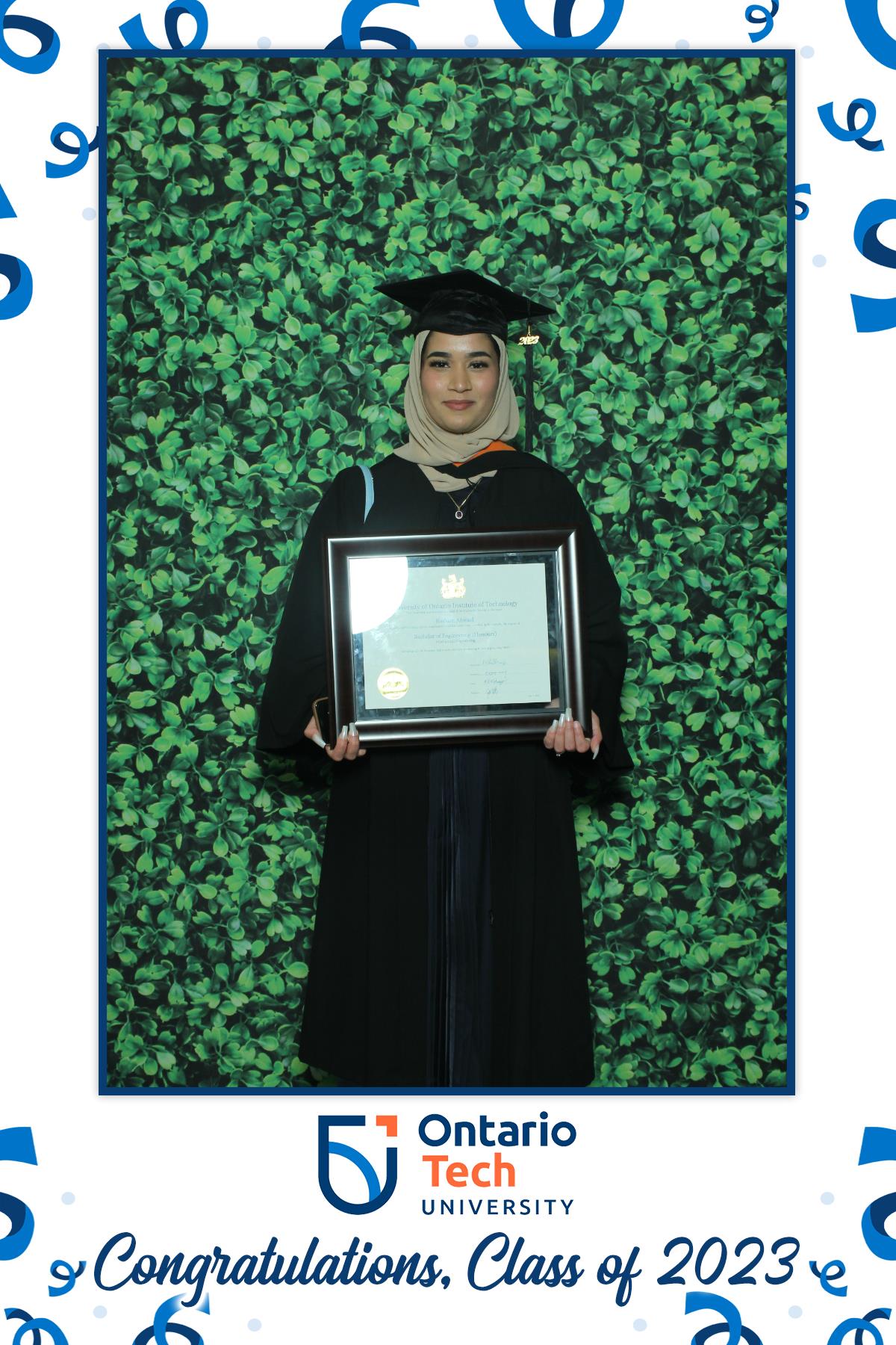 Annual Convocation | View more photos from the event at gallery.myselfiemirror.ca/u/romanmyselfiemirrorca/Annual-Convocation