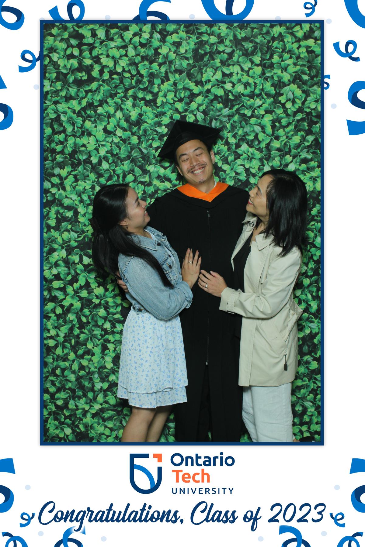 Annual Convocation | View more photos from the event at gallery.myselfiemirror.ca/u/romanmyselfiemirrorca/Annual-Convocation