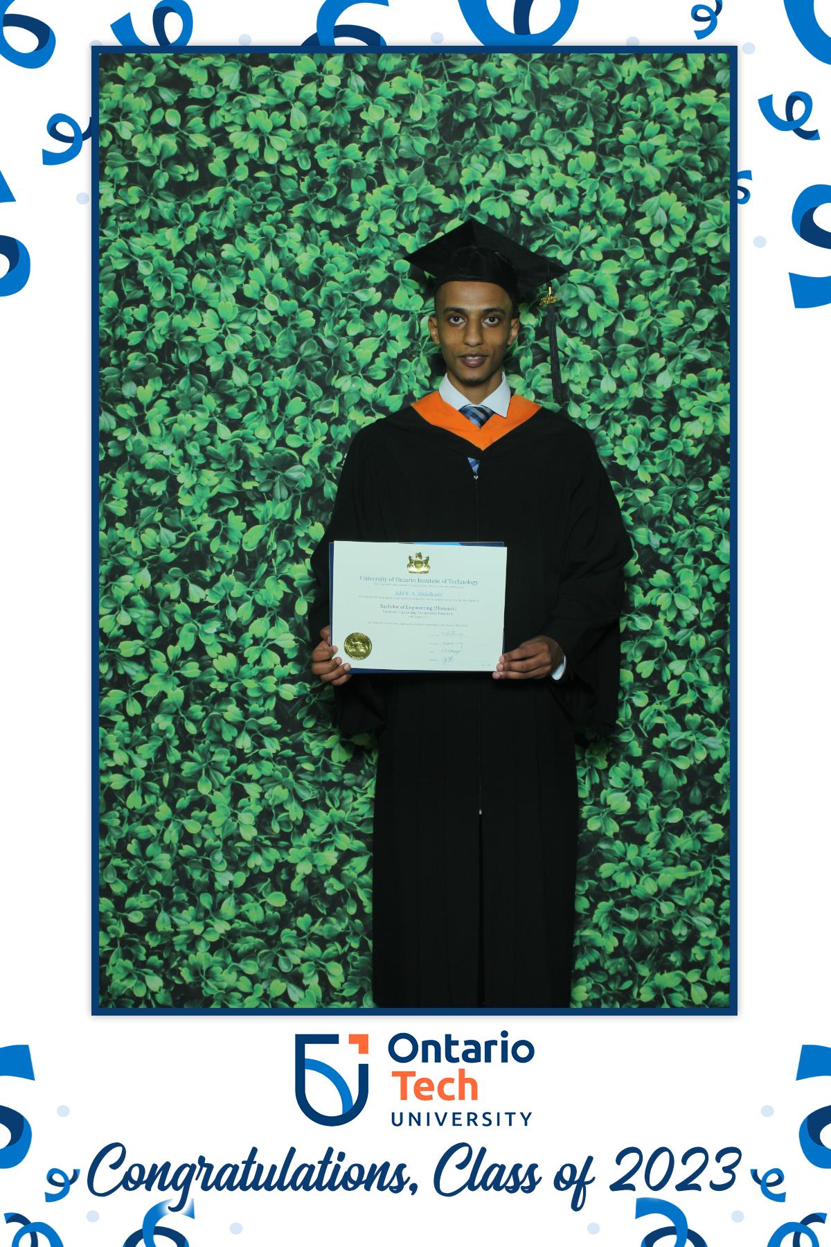 Annual Convocation | View more photos from the event at gallery.myselfiemirror.ca/u/romanmyselfiemirrorca/Annual-Convocation