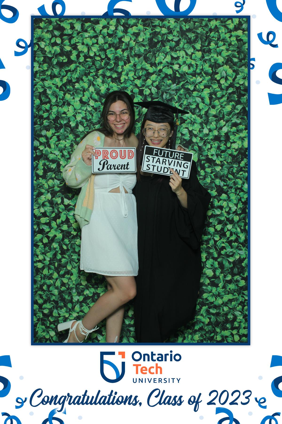 Annual Convocation | View more photos from the event at gallery.myselfiemirror.ca/u/romanmyselfiemirrorca/Annual-Convocation