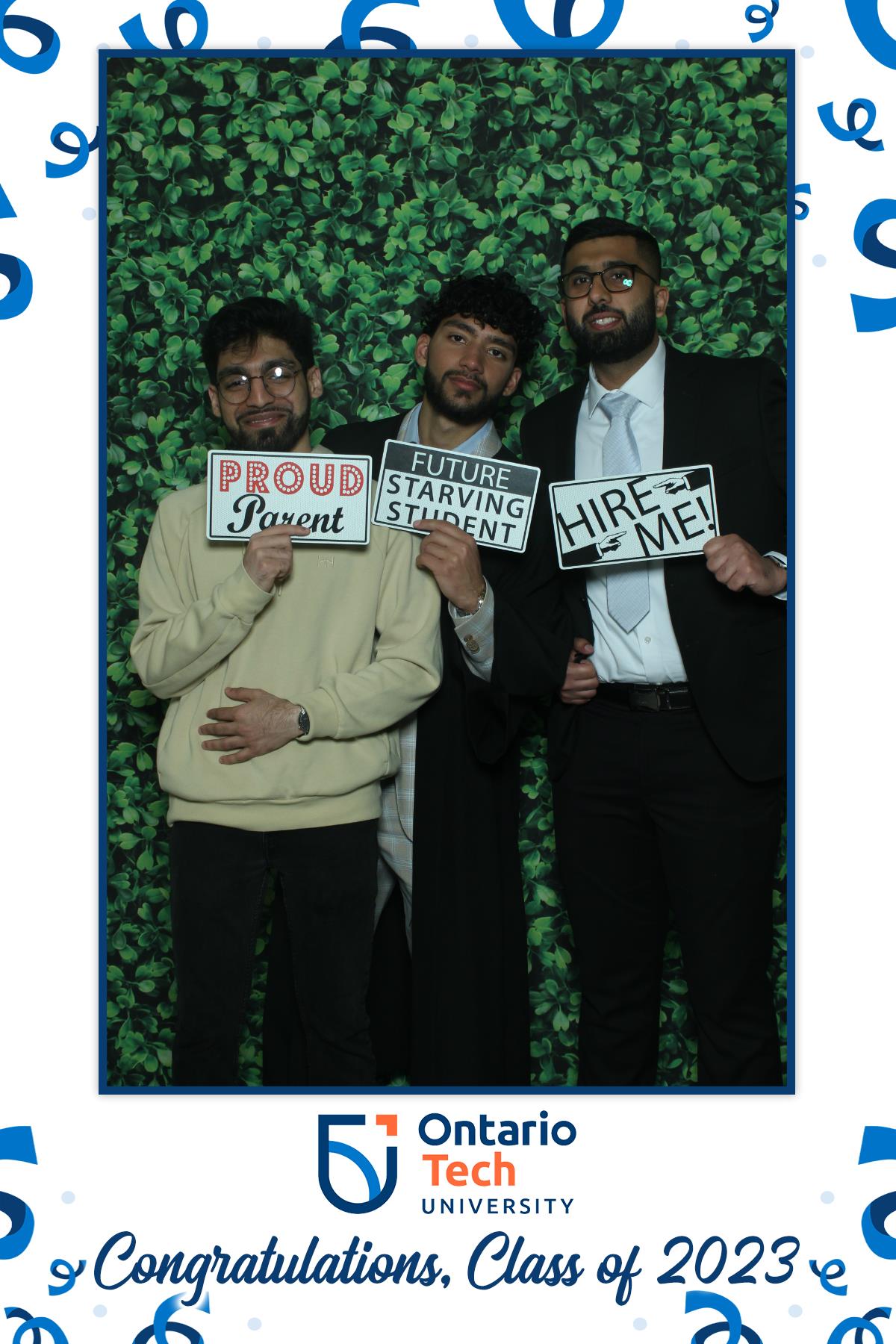 Annual Convocation | View more photos from the event at gallery.myselfiemirror.ca/u/romanmyselfiemirrorca/Annual-Convocation