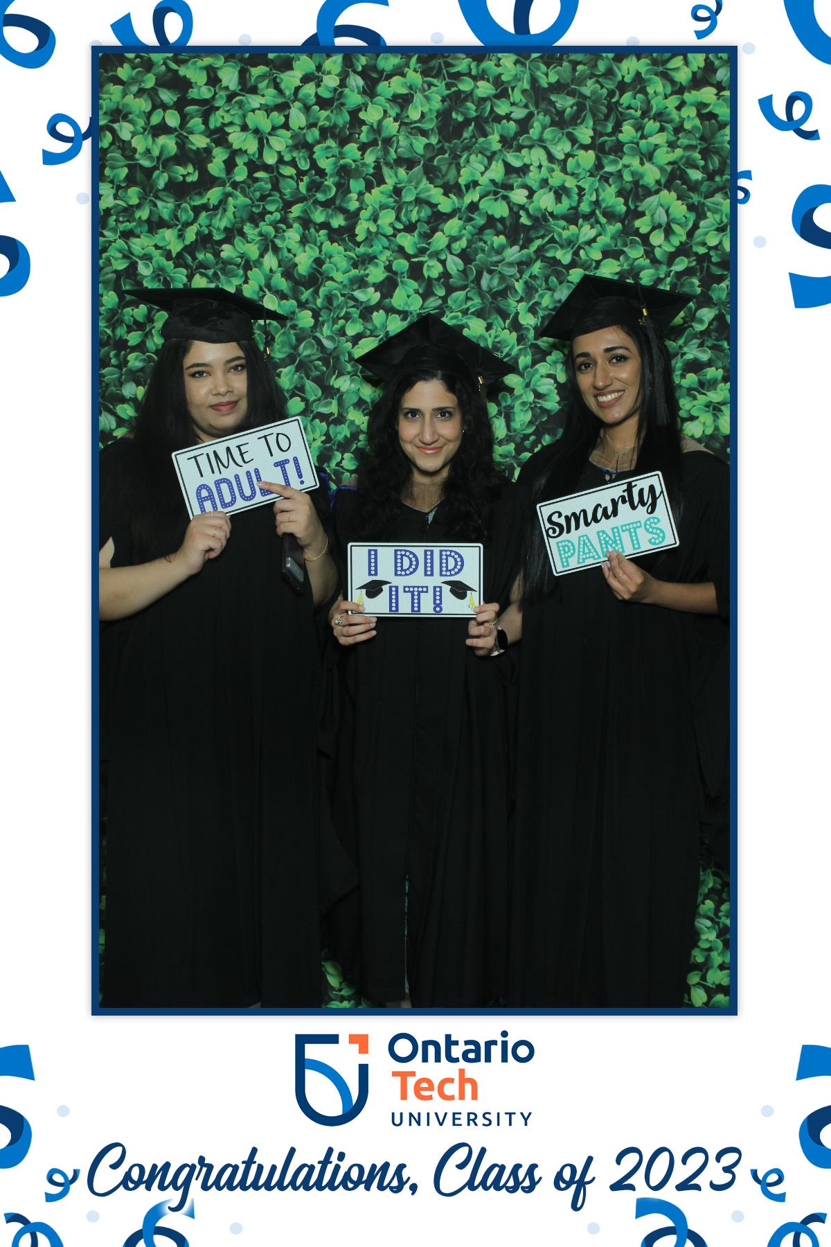 Annual Convocation | View more photos from the event at gallery.myselfiemirror.ca/u/romanmyselfiemirrorca/Annual-Convocation