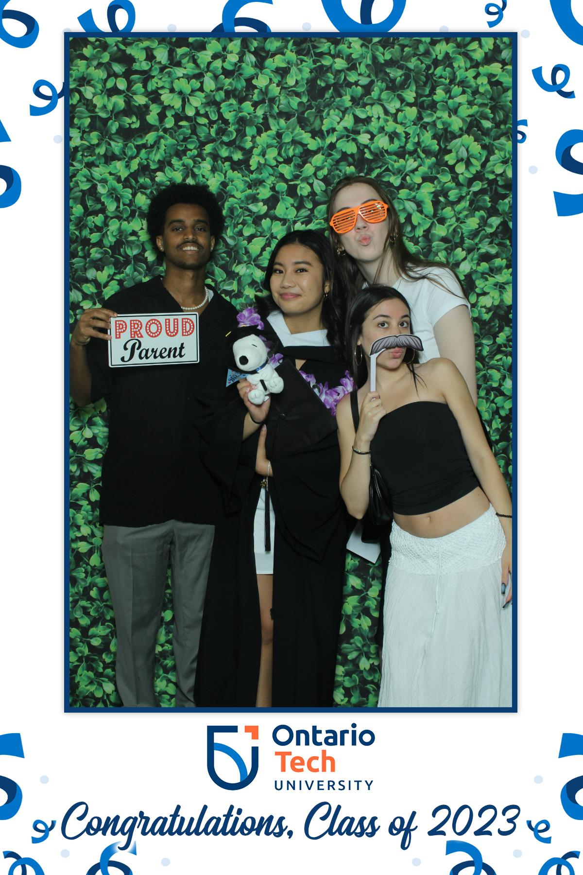 Annual Convocation | View more photos from the event at gallery.myselfiemirror.ca/u/romanmyselfiemirrorca/Annual-Convocation