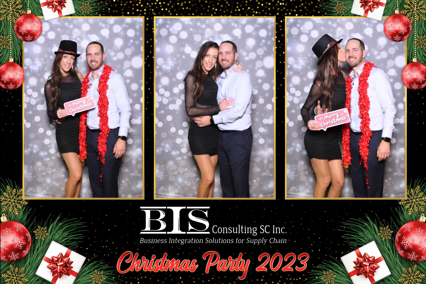 BIS Christmas 2023  | View more photos from the event at gallery.myselfiemirror.ca/u/romanmyselfiemirrorca/BIS-Christmas-2023