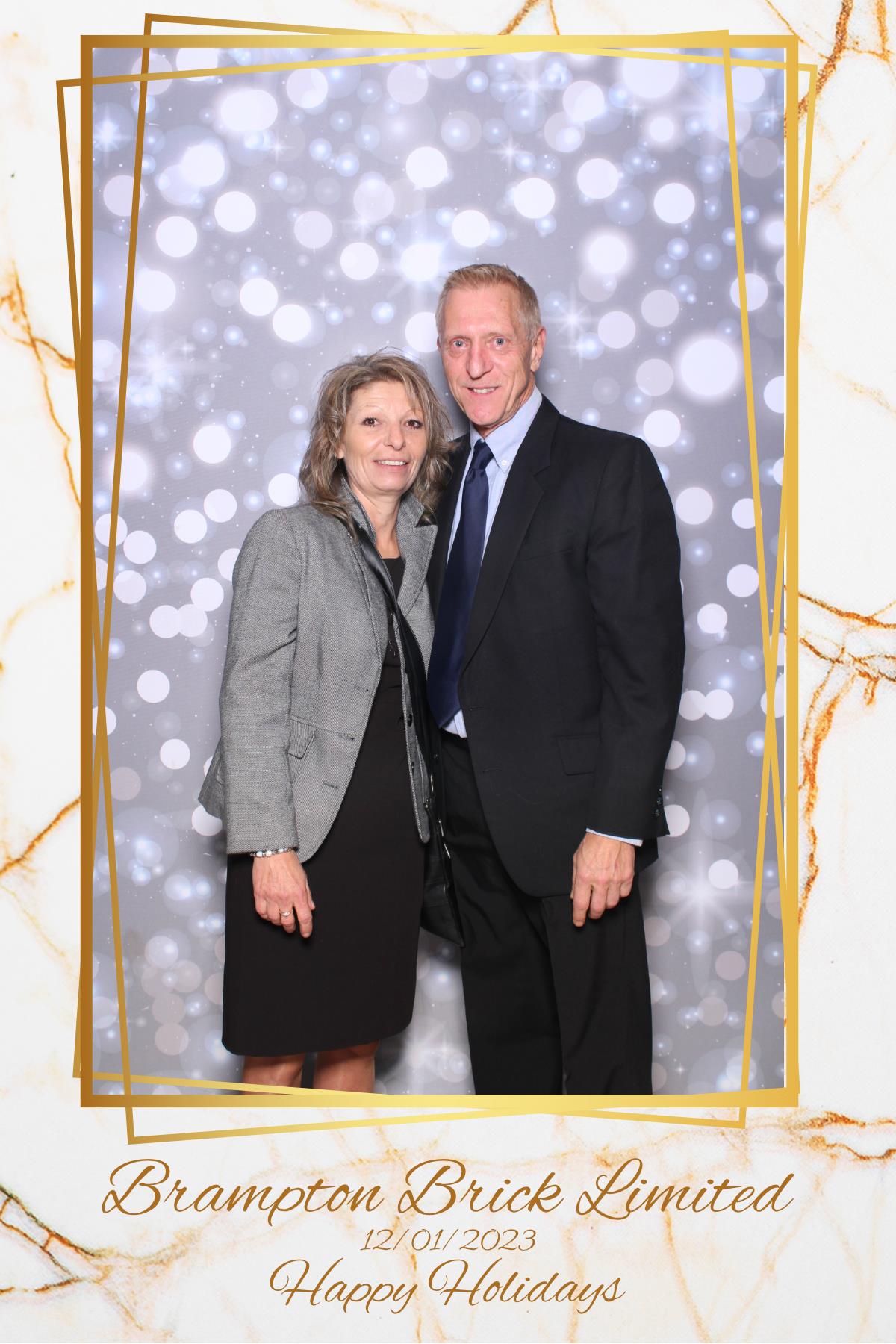 Brampton Brick Limited Holiday Party | View more photos from the event at gallery.myselfiemirror.ca/u/romanmyselfiemirrorca/Brampton-Brick-Limited-Holiday-Party