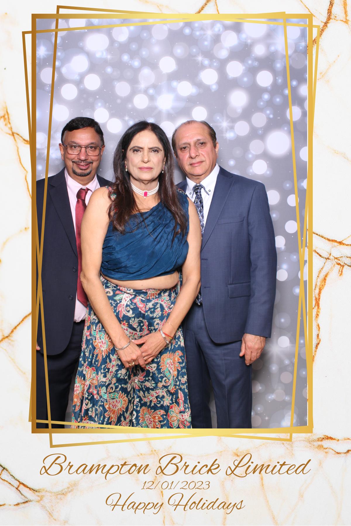 Brampton Brick Limited Holiday Party | View more photos from the event at gallery.myselfiemirror.ca/u/romanmyselfiemirrorca/Brampton-Brick-Limited-Holiday-Party