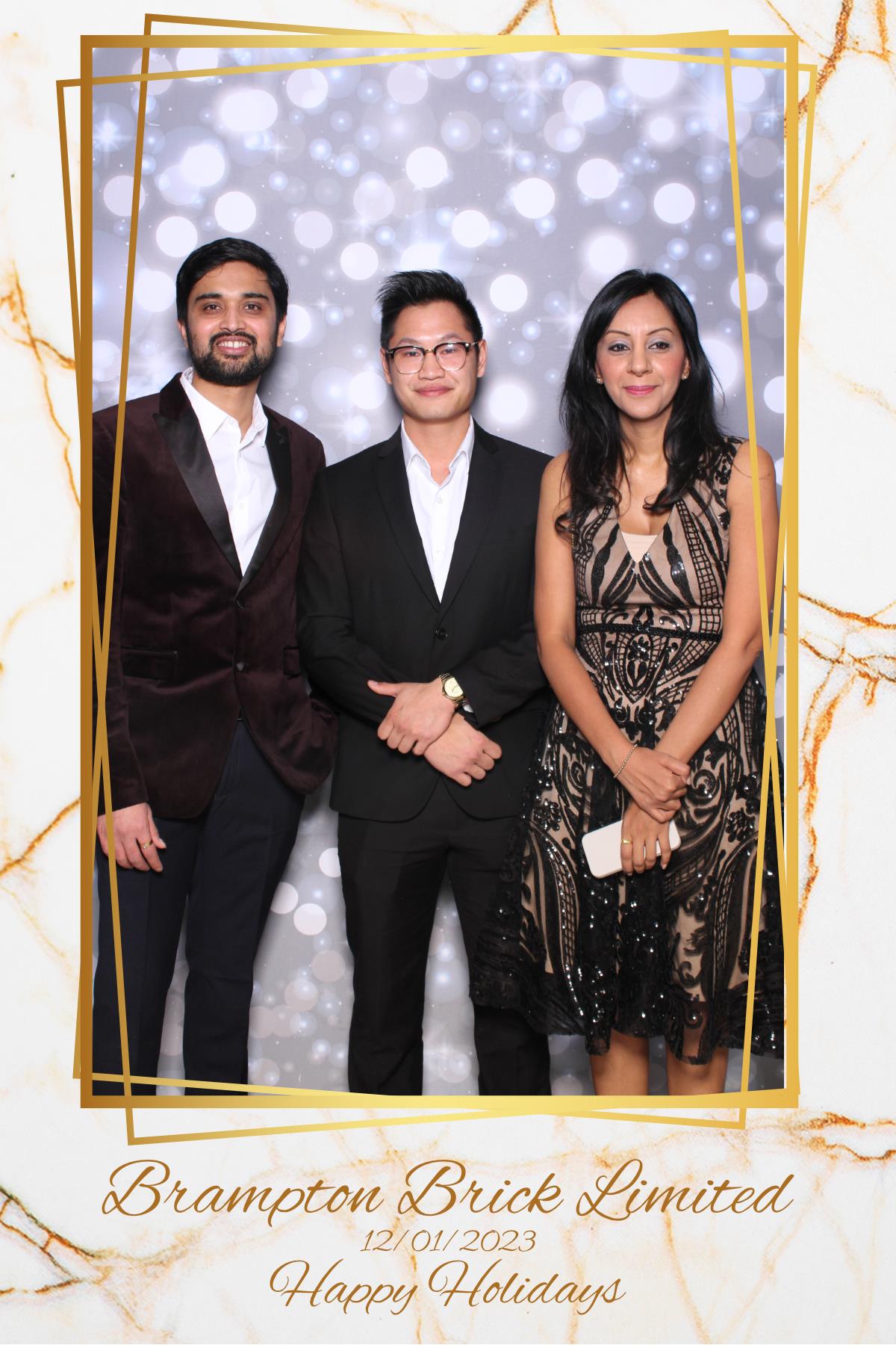 Brampton Brick Limited Holiday Party | View more photos from the event at gallery.myselfiemirror.ca/u/romanmyselfiemirrorca/Brampton-Brick-Limited-Holiday-Party