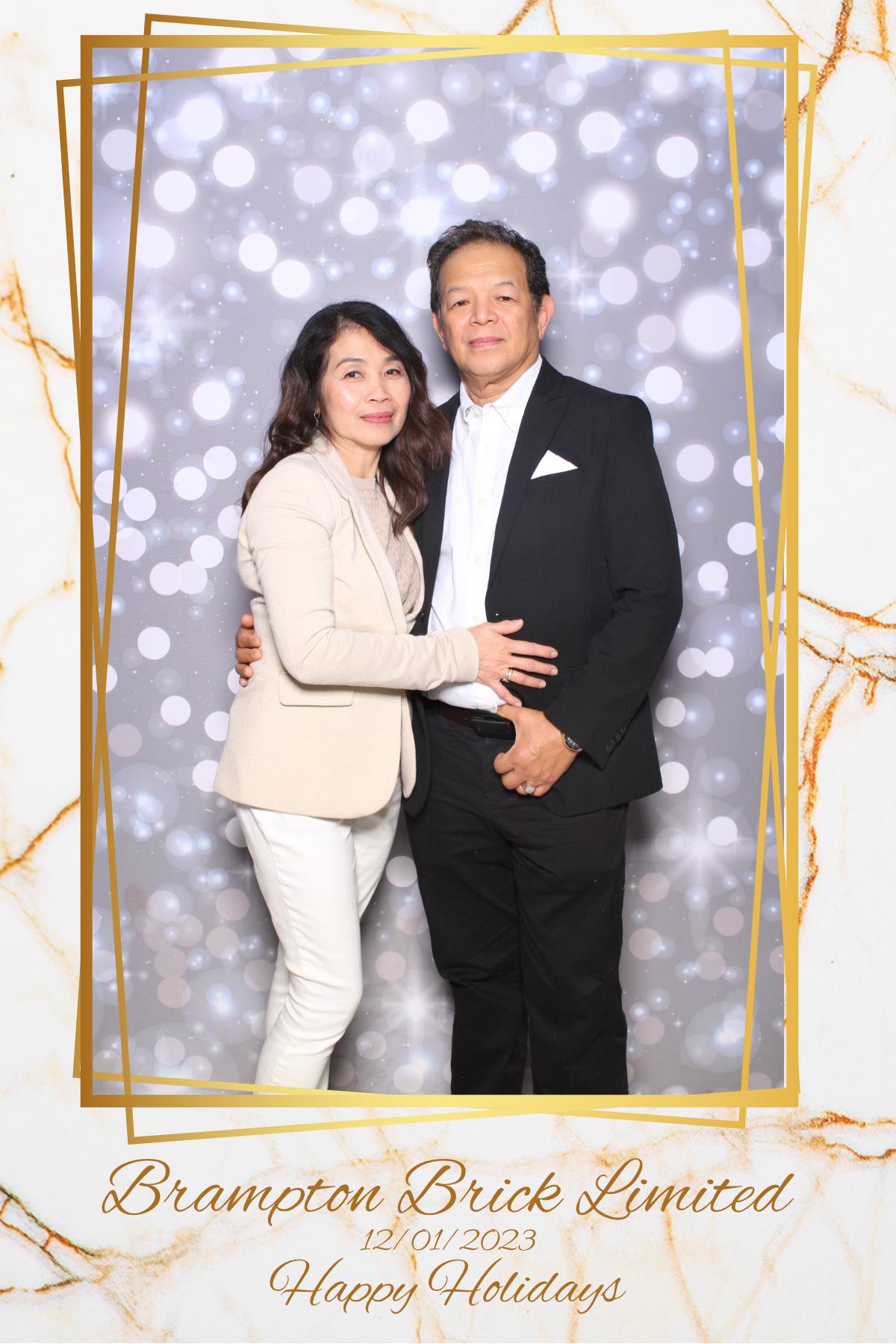 Brampton Brick Limited Holiday Party | View more photos from the event at gallery.myselfiemirror.ca/u/romanmyselfiemirrorca/Brampton-Brick-Limited-Holiday-Party