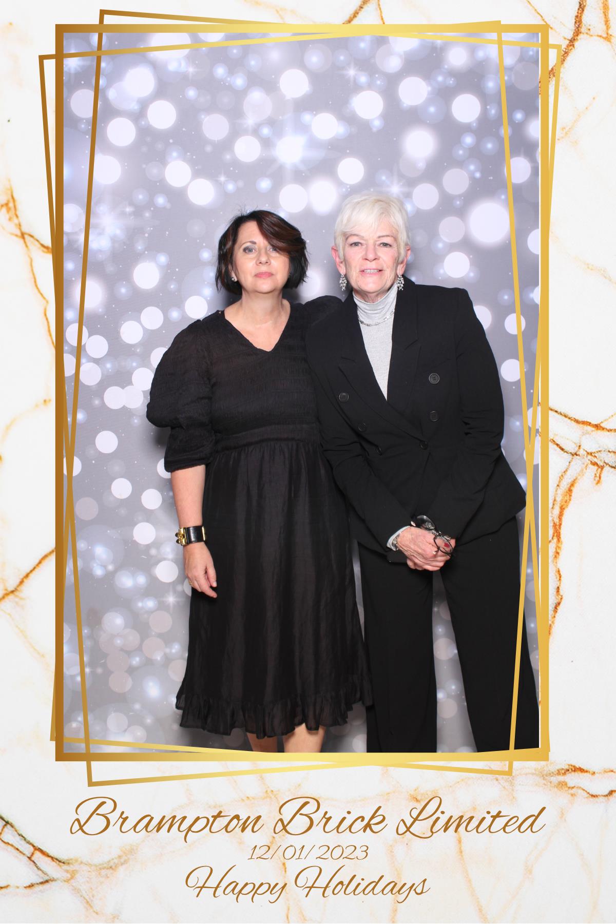 Brampton Brick Limited Holiday Party | View more photos from the event at gallery.myselfiemirror.ca/u/romanmyselfiemirrorca/Brampton-Brick-Limited-Holiday-Party