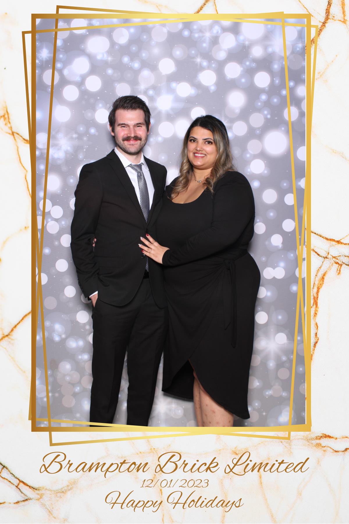 Brampton Brick Limited Holiday Party | View more photos from the event at gallery.myselfiemirror.ca/u/romanmyselfiemirrorca/Brampton-Brick-Limited-Holiday-Party