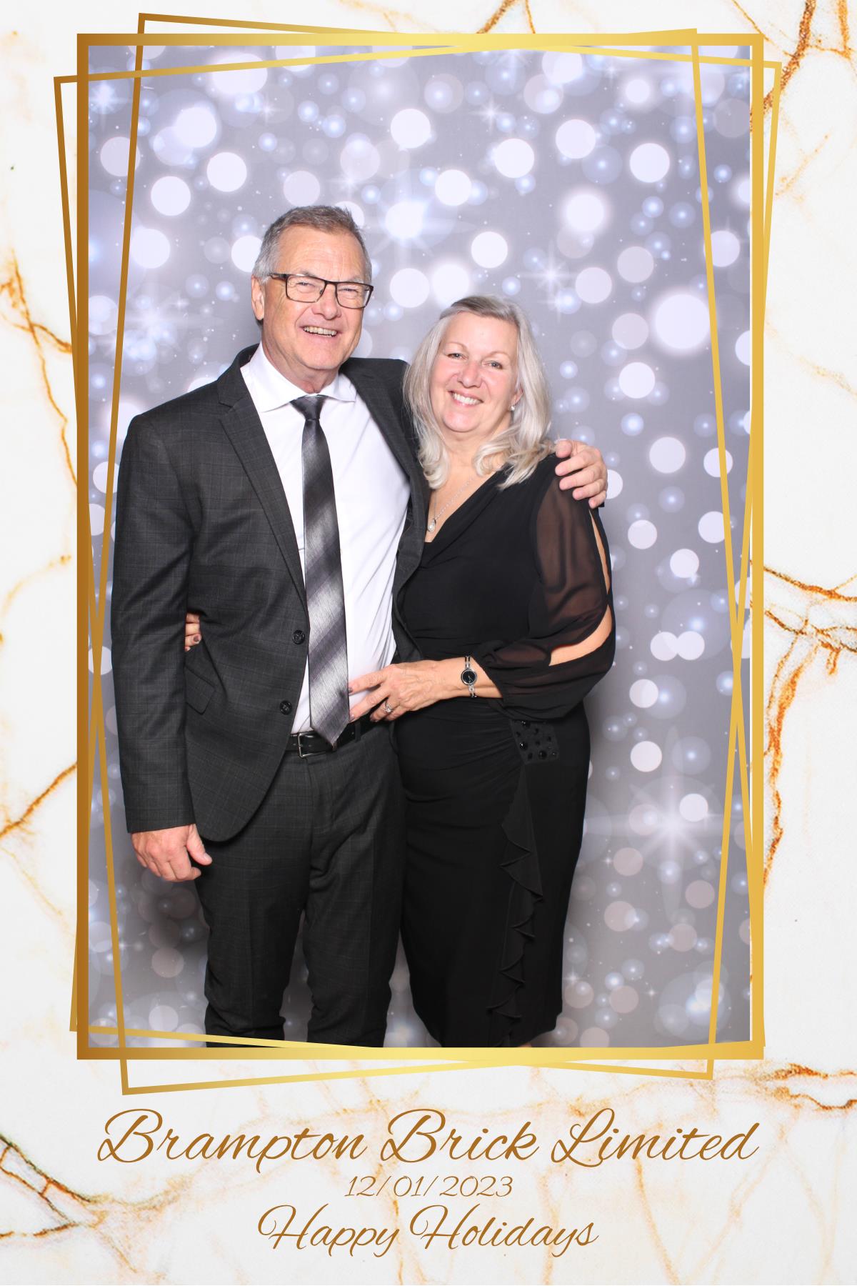 Brampton Brick Limited Holiday Party | View more photos from the event at gallery.myselfiemirror.ca/u/romanmyselfiemirrorca/Brampton-Brick-Limited-Holiday-Party