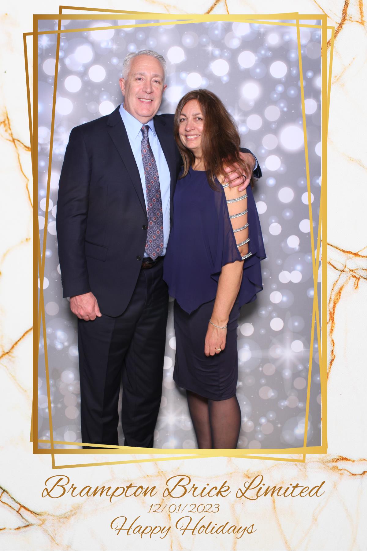 Brampton Brick Limited Holiday Party | View more photos from the event at gallery.myselfiemirror.ca/u/romanmyselfiemirrorca/Brampton-Brick-Limited-Holiday-Party