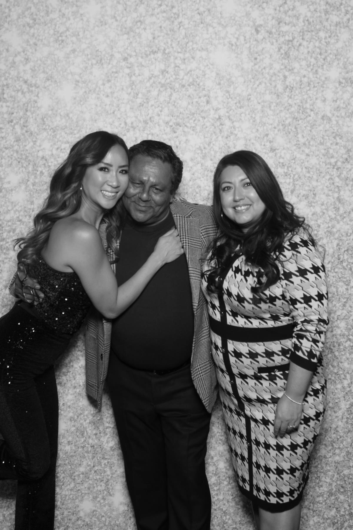 DSMA Holiday Party | View more photos from the event at gallery.myselfiemirror.ca/u/romanmyselfiemirrorca/DSMA-Holiday-Party