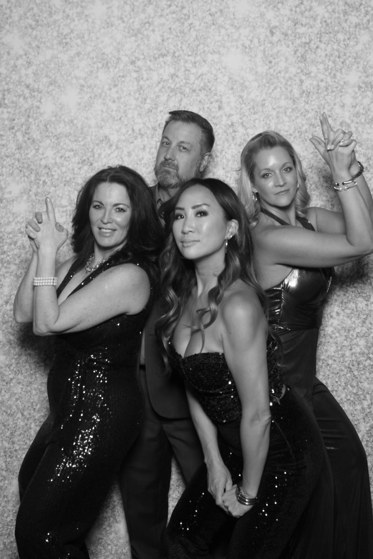 DSMA Holiday Party | View more photos from the event at gallery.myselfiemirror.ca/u/romanmyselfiemirrorca/DSMA-Holiday-Party