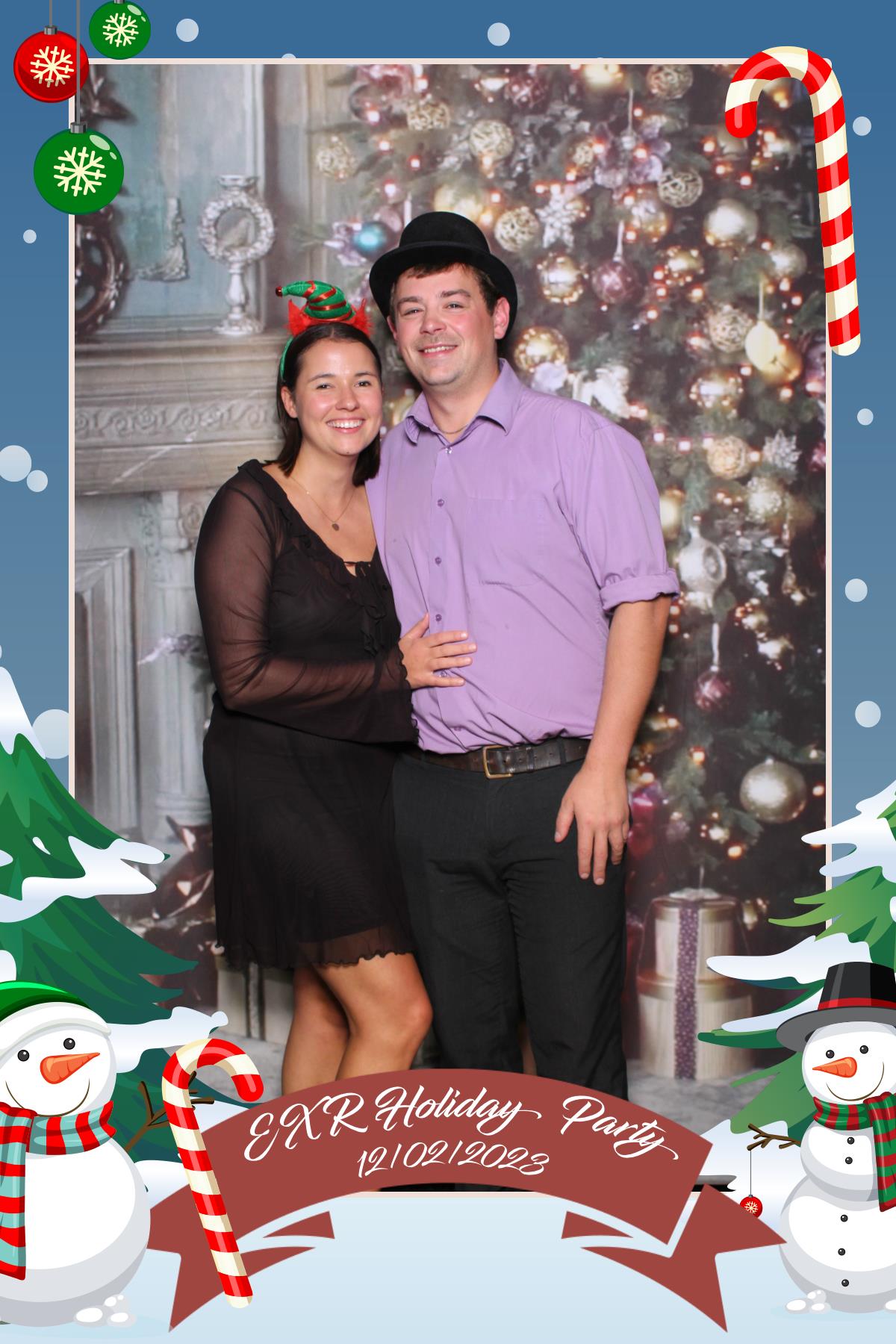 EXR Holiday Party  | View more photos from the event at gallery.myselfiemirror.ca/u/romanmyselfiemirrorca/EXR-Holiday-Party