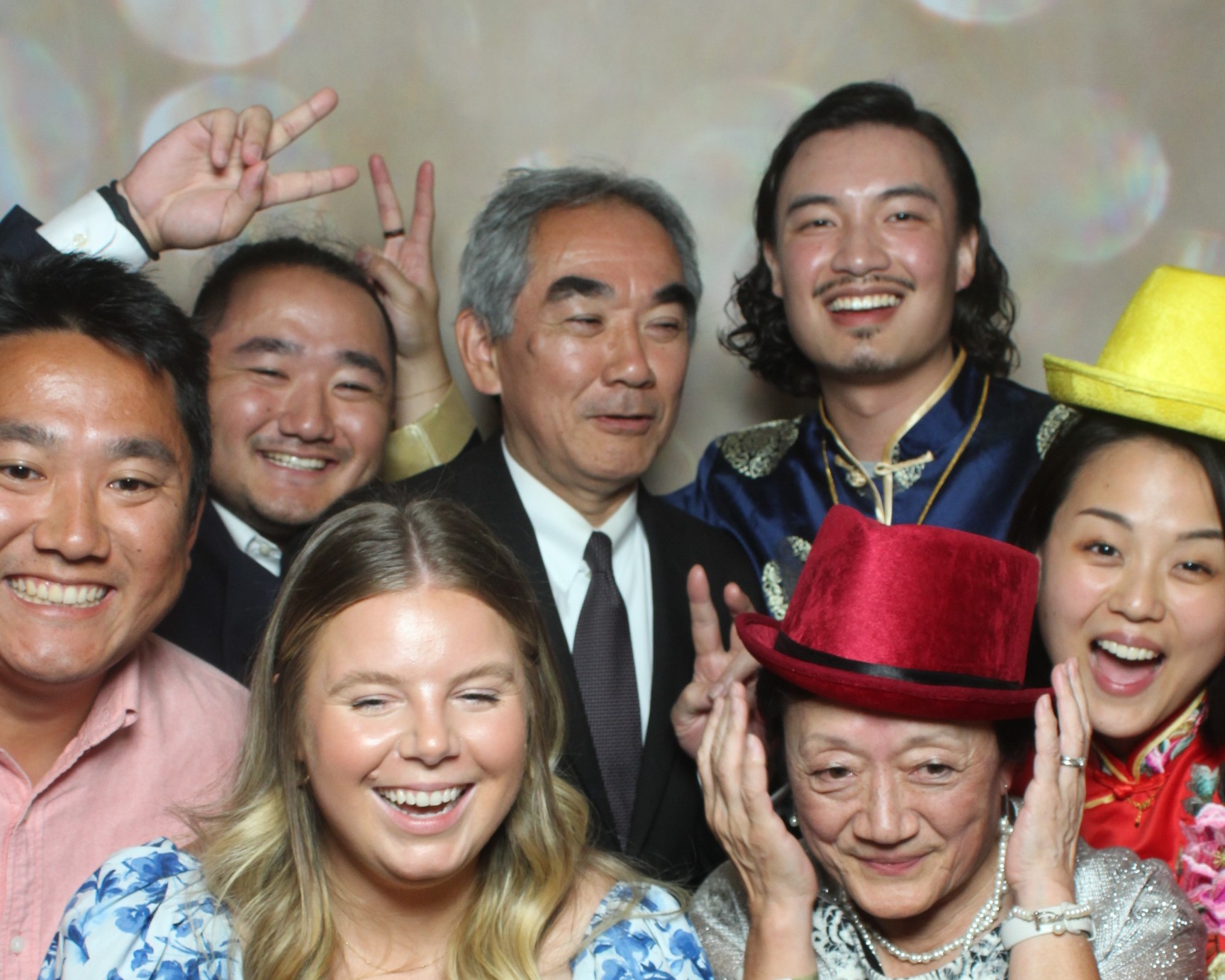 Edison & Satoko | View more photos from the event at gallery.myselfiemirror.ca/u/romanmyselfiemirrorca/Edison-Satoko