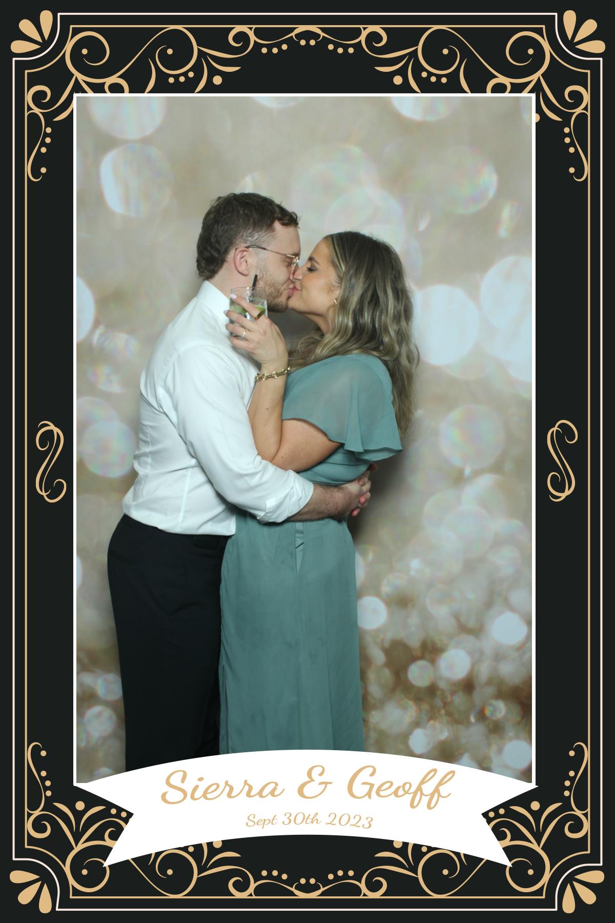 Geoff & Sierra | View more photos from the event at gallery.myselfiemirror.ca/u/romanmyselfiemirrorca/Geoff-Sierra