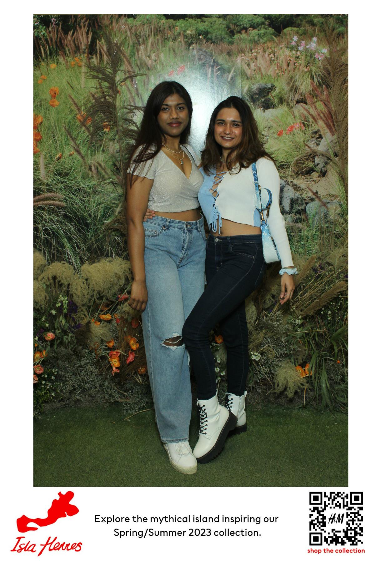 H&M Isla Hennes Collection Launch | View more photos from the event at gallery.myselfiemirror.ca/u/romanmyselfiemirrorca/HM-Isla-Hennes-Collection-Launch