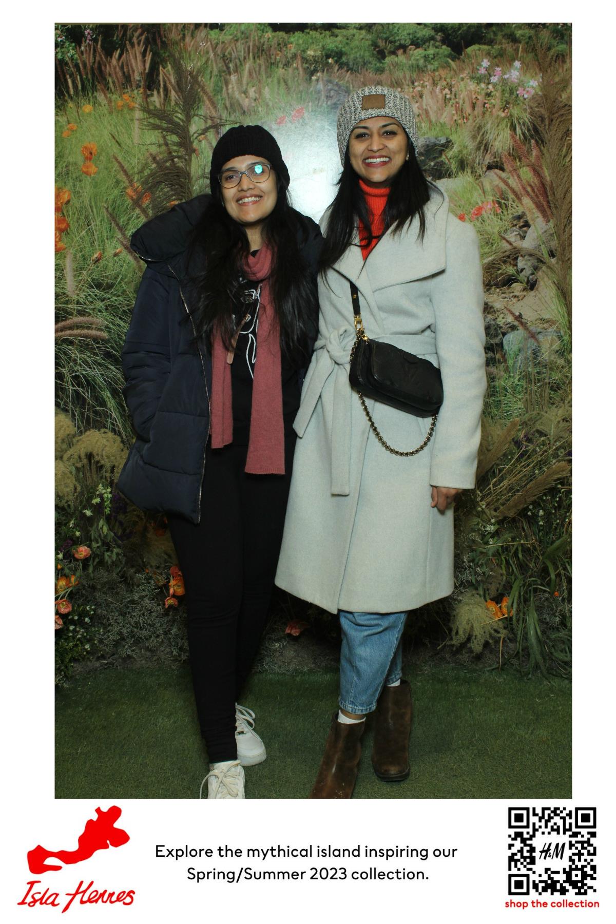 H&M Isla Hennes Collection Launch | View more photos from the event at gallery.myselfiemirror.ca/u/romanmyselfiemirrorca/HM-Isla-Hennes-Collection-Launch