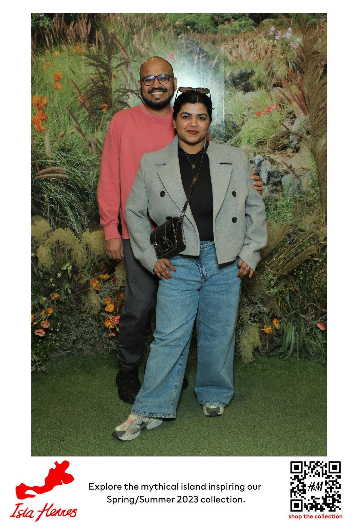 H&M Isla Hennes Collection Launch | View more photos from the event at gallery.myselfiemirror.ca/u/romanmyselfiemirrorca/HM-Isla-Hennes-Collection-Launch