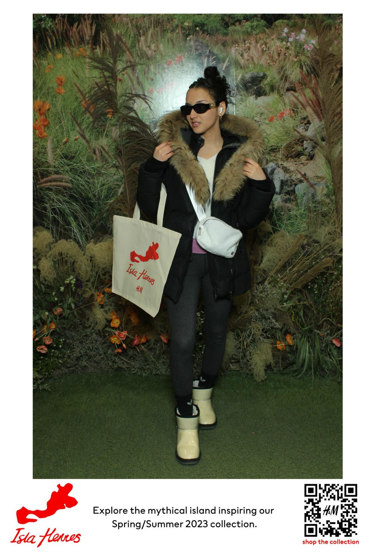 H&M Isla Hennes Collection Launch | View more photos from the event at gallery.myselfiemirror.ca/u/romanmyselfiemirrorca/HM-Isla-Hennes-Collection-Launch