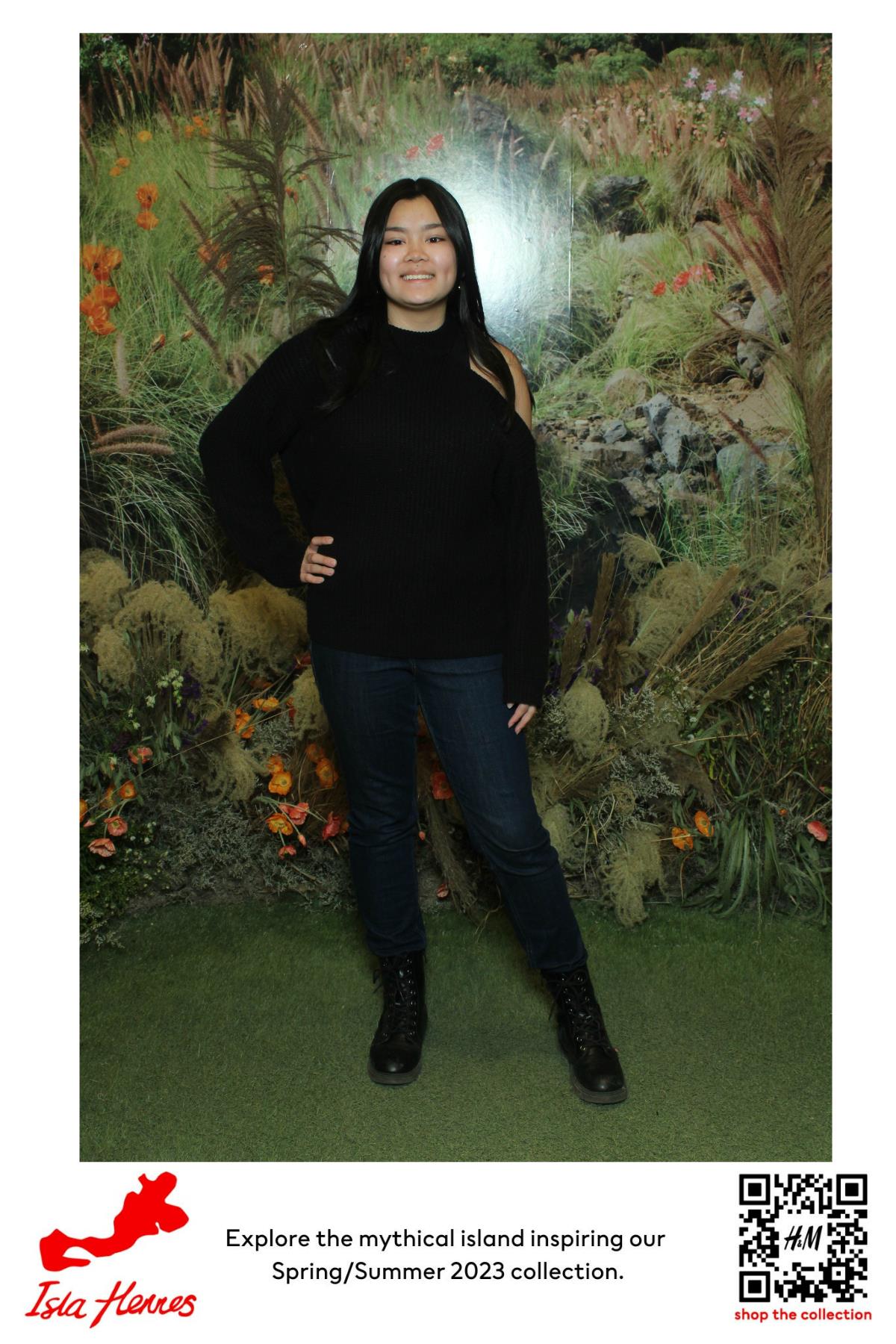 H&M Isla Hennes Collection Launch | View more photos from the event at gallery.myselfiemirror.ca/u/romanmyselfiemirrorca/HM-Isla-Hennes-Collection-Launch