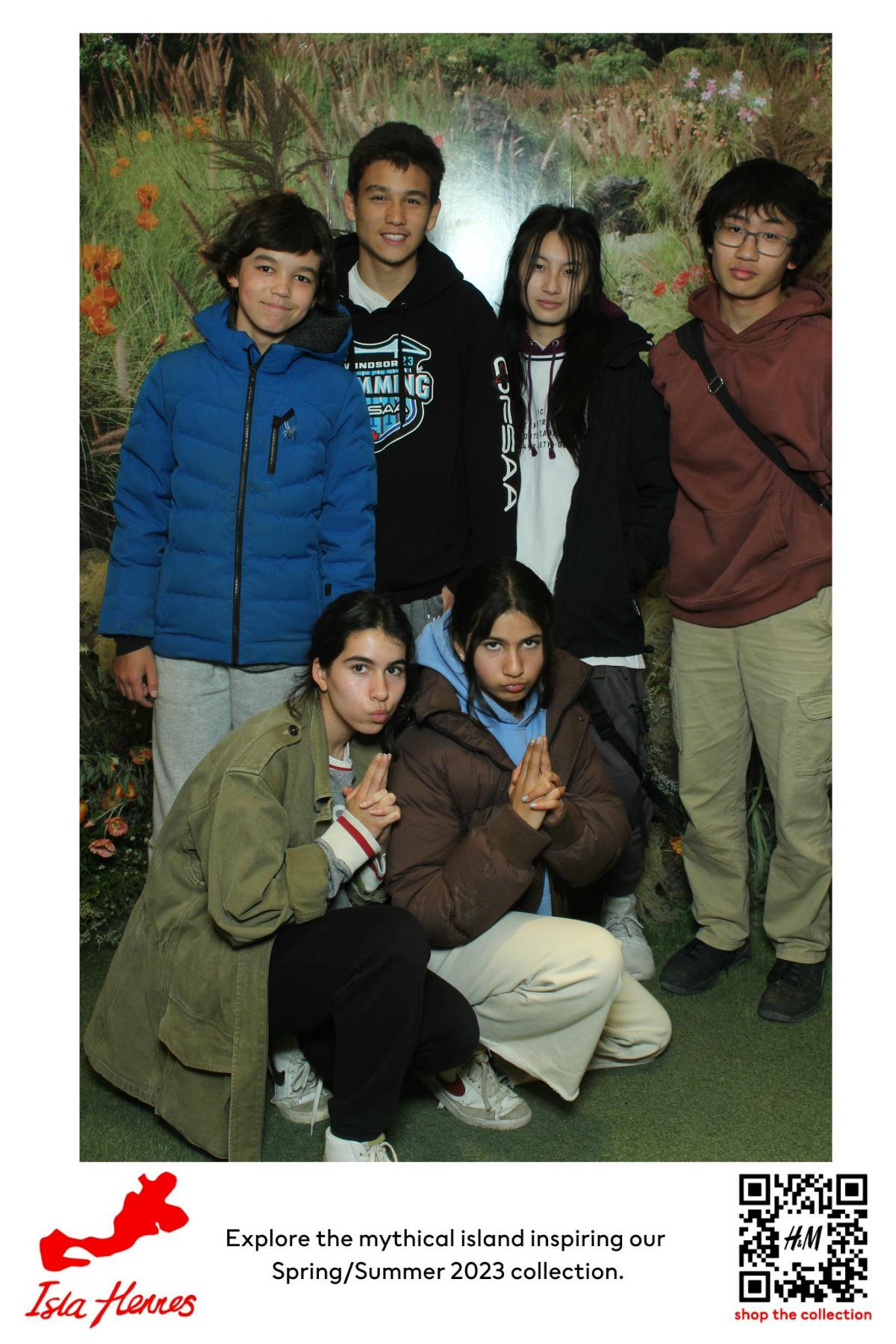 H&M Isla Hennes Collection Launch | View more photos from the event at gallery.myselfiemirror.ca/u/romanmyselfiemirrorca/HM-Isla-Hennes-Collection-Launch