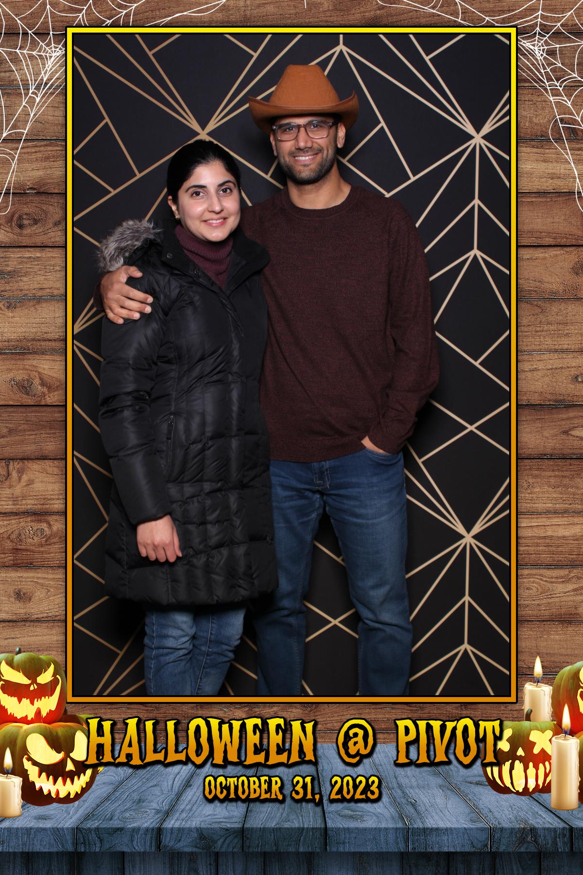 Halloween @ Pivot Apartments | View more photos from the event at gallery.myselfiemirror.ca/u/romanmyselfiemirrorca/Halloween-Pivot-Apartments