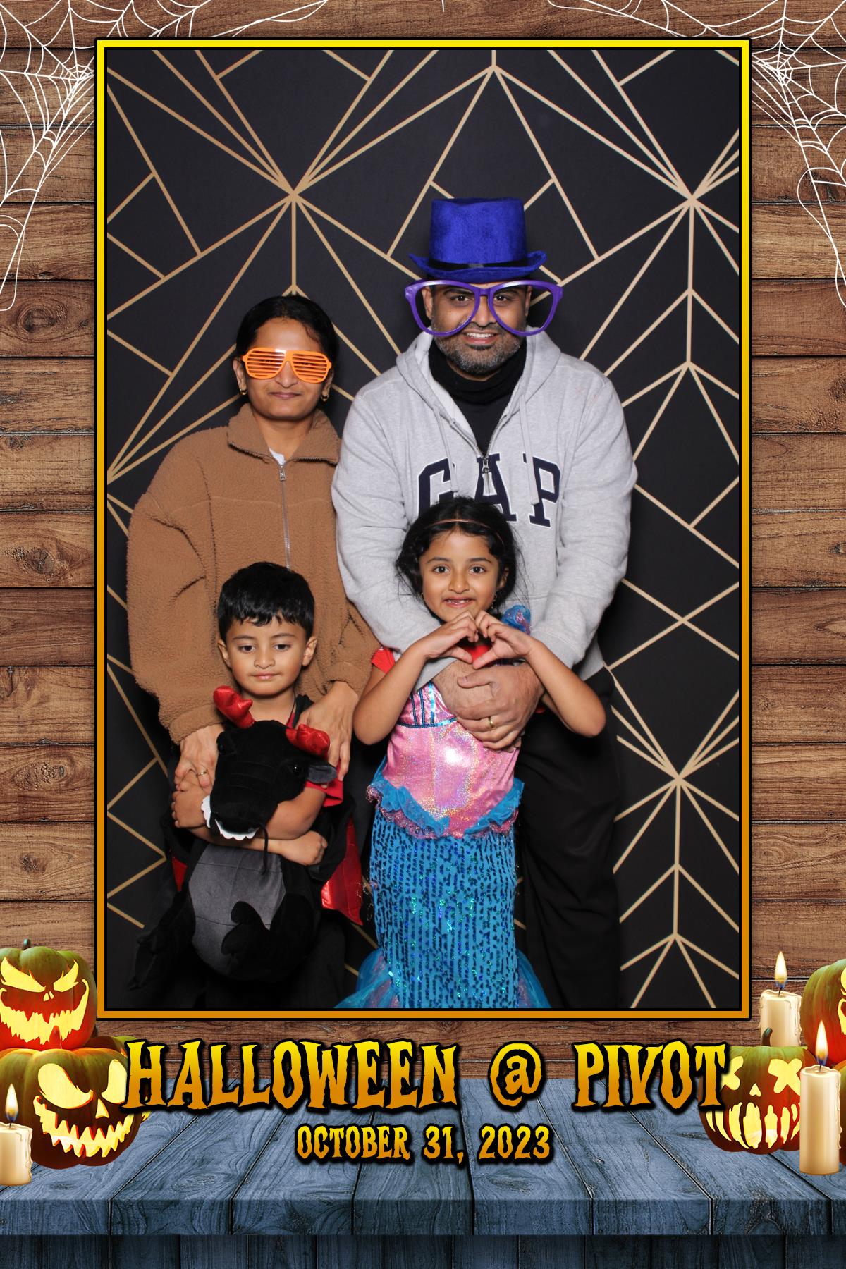 Halloween @ Pivot Apartments | View more photos from the event at gallery.myselfiemirror.ca/u/romanmyselfiemirrorca/Halloween-Pivot-Apartments