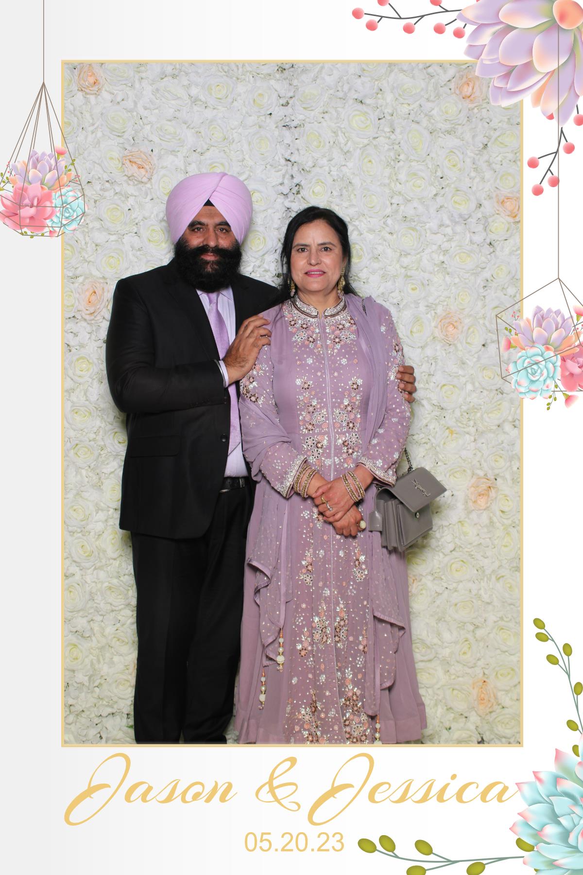 Jessica & Jason  | View more photos from the event at gallery.myselfiemirror.ca/u/romanmyselfiemirrorca/Jessica-Jason