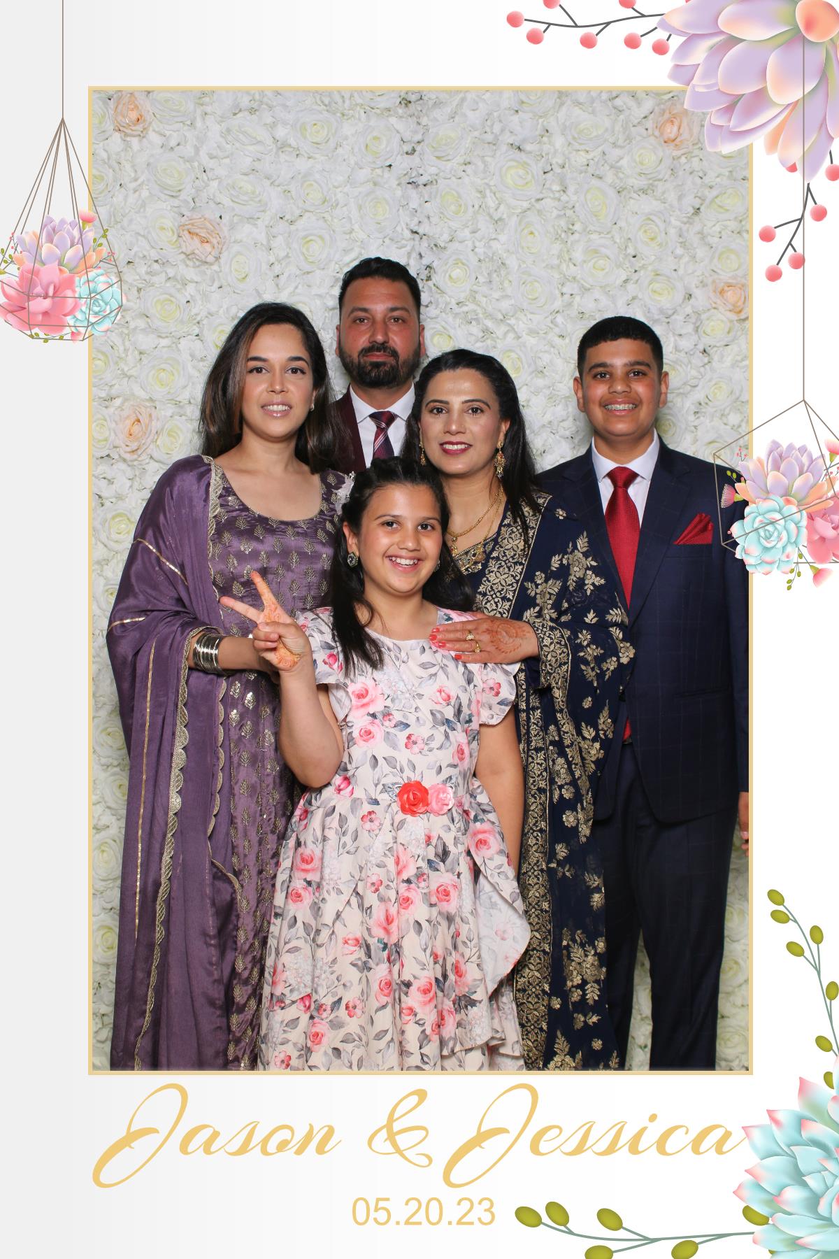 Jessica & Jason  | View more photos from the event at gallery.myselfiemirror.ca/u/romanmyselfiemirrorca/Jessica-Jason