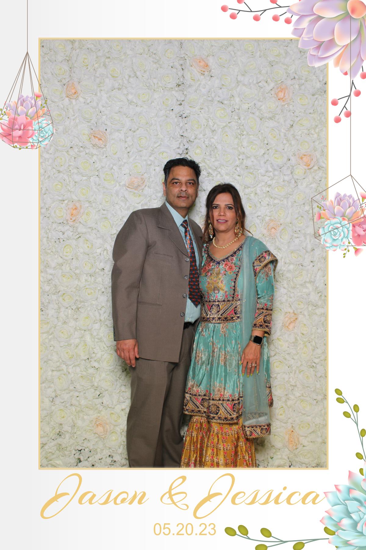 Jessica & Jason  | View more photos from the event at gallery.myselfiemirror.ca/u/romanmyselfiemirrorca/Jessica-Jason