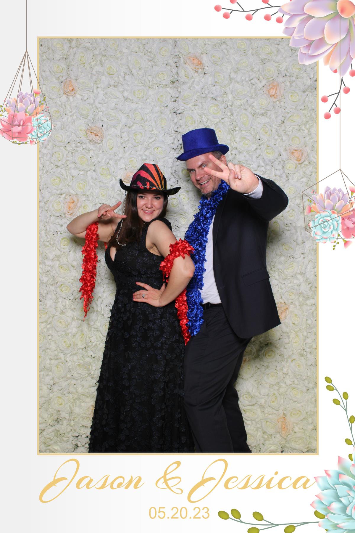 Jessica & Jason  | View more photos from the event at gallery.myselfiemirror.ca/u/romanmyselfiemirrorca/Jessica-Jason