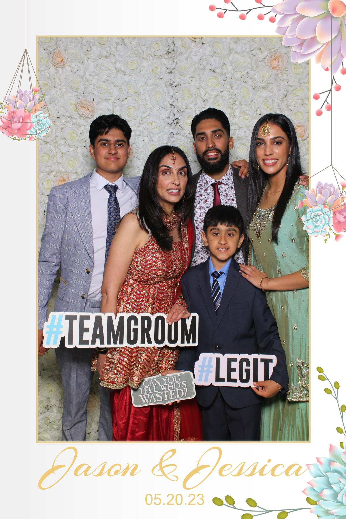 Jessica & Jason  | View more photos from the event at gallery.myselfiemirror.ca/u/romanmyselfiemirrorca/Jessica-Jason