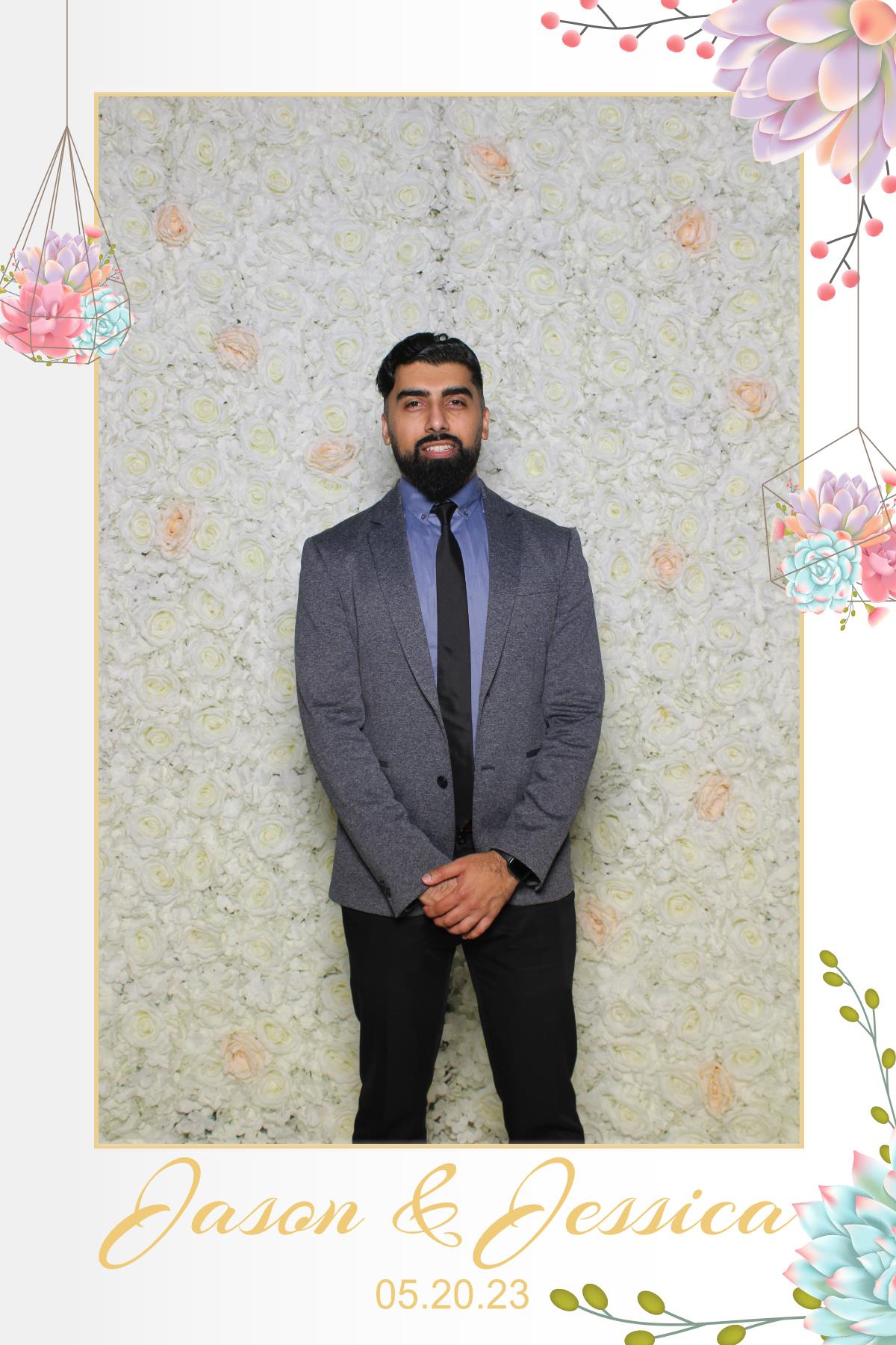 Jessica & Jason  | View more photos from the event at gallery.myselfiemirror.ca/u/romanmyselfiemirrorca/Jessica-Jason