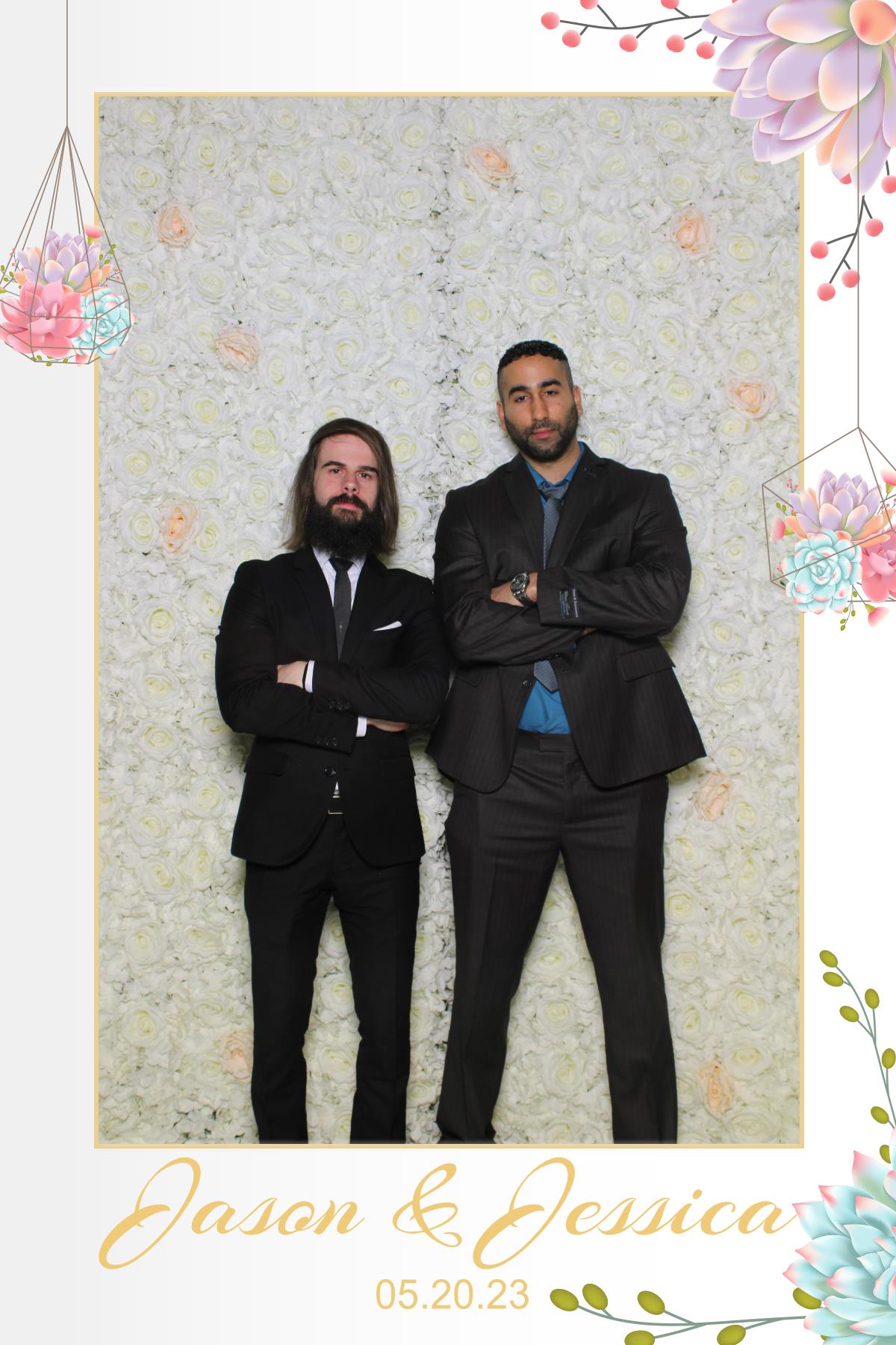 Jessica & Jason  | View more photos from the event at gallery.myselfiemirror.ca/u/romanmyselfiemirrorca/Jessica-Jason