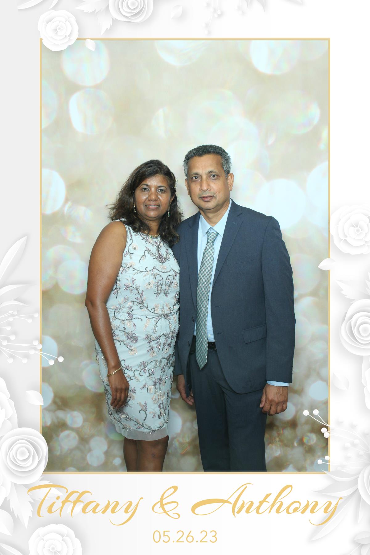 Jessica & Jason  | View more photos from the event at gallery.myselfiemirror.ca/u/romanmyselfiemirrorca/Jessica-Jason