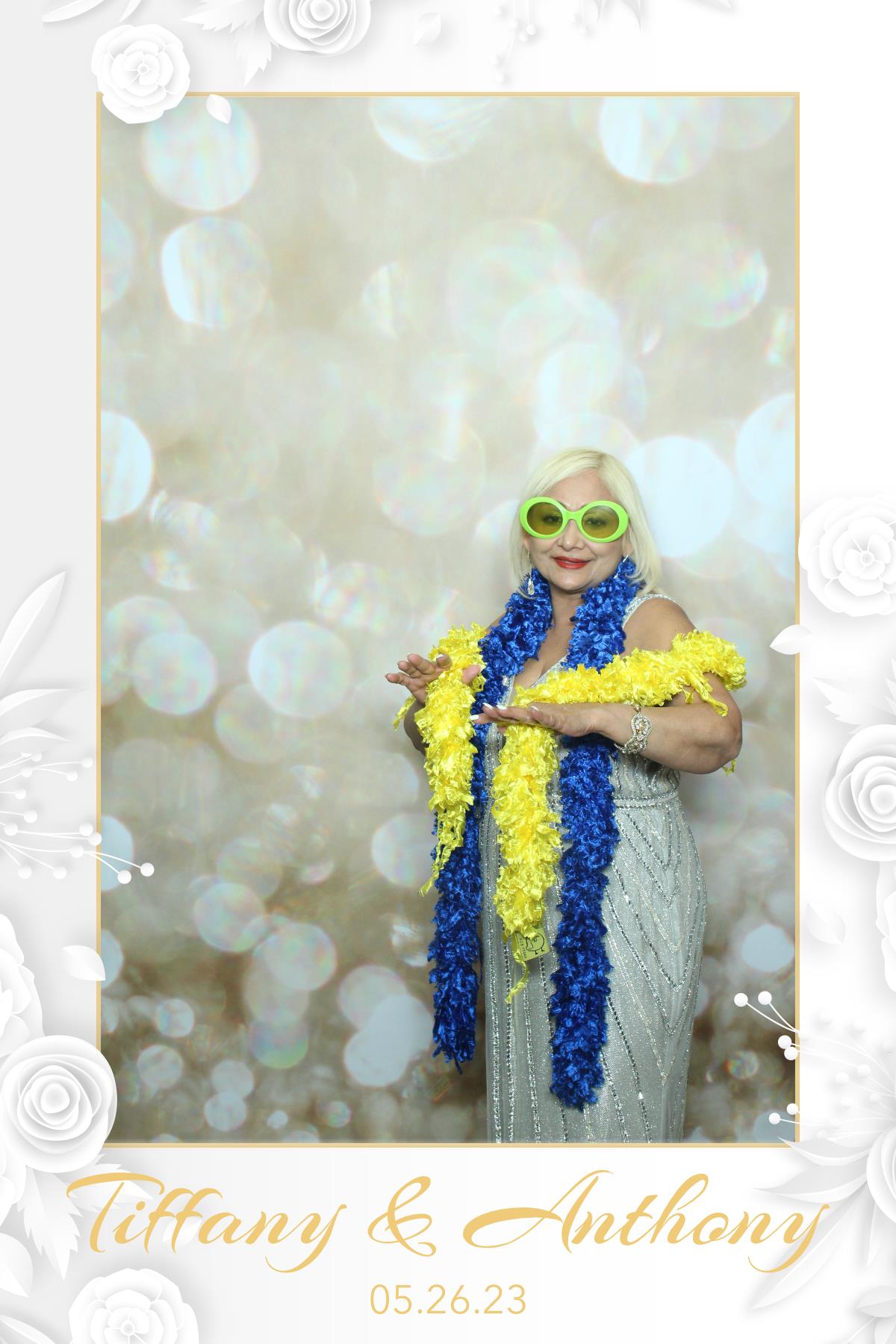 Jessica & Jason  | View more photos from the event at gallery.myselfiemirror.ca/u/romanmyselfiemirrorca/Jessica-Jason