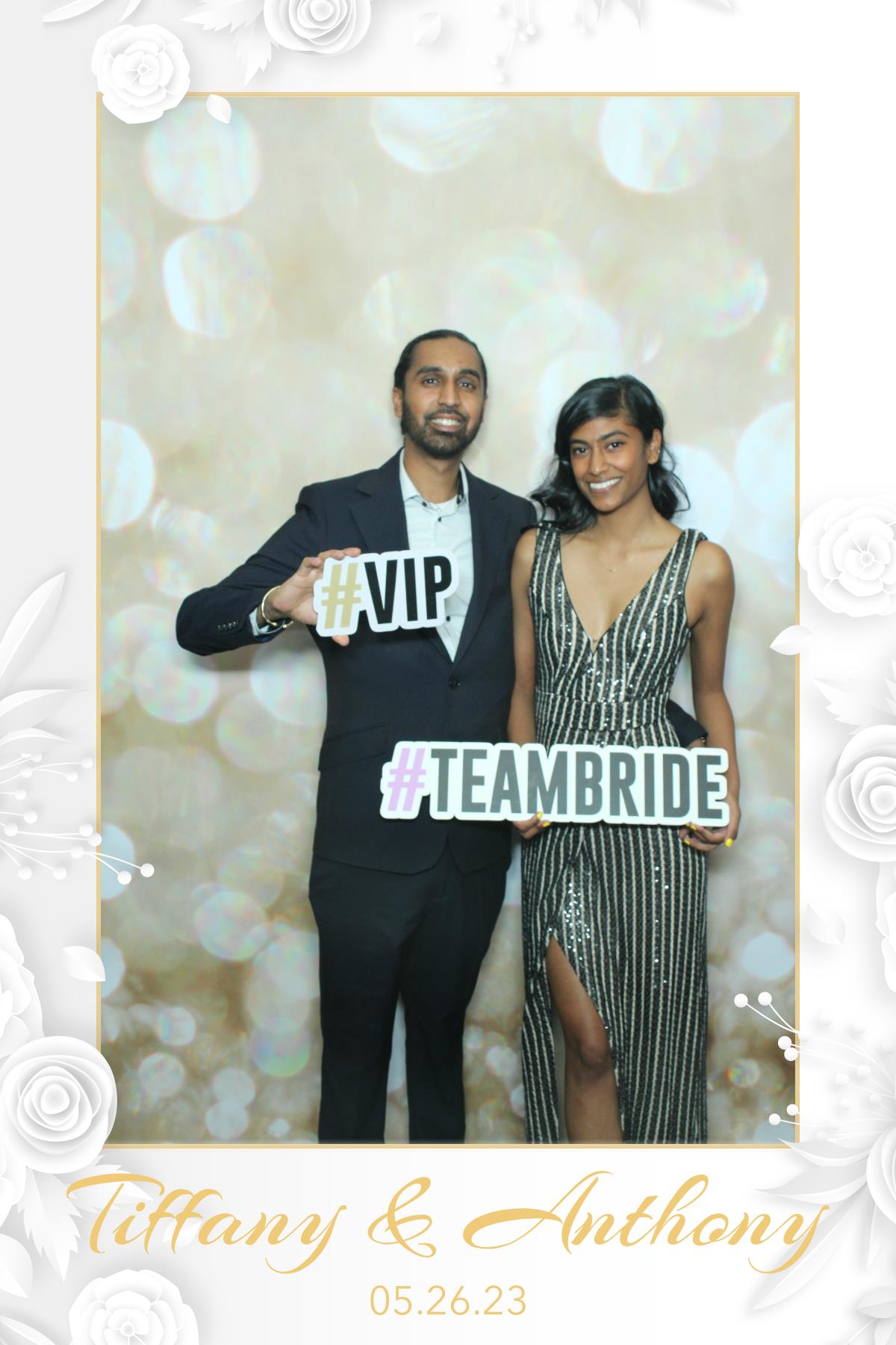 Jessica & Jason  | View more photos from the event at gallery.myselfiemirror.ca/u/romanmyselfiemirrorca/Jessica-Jason